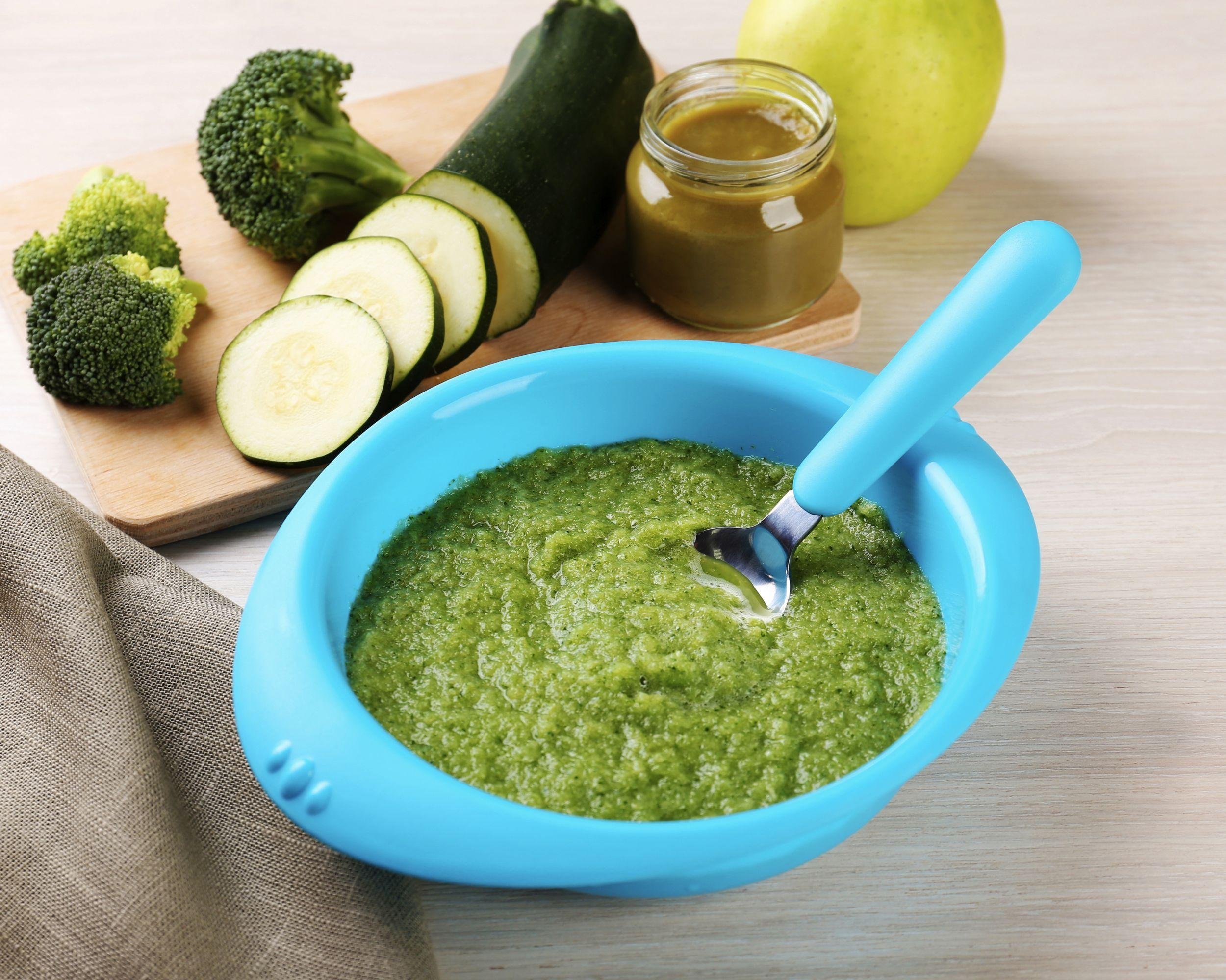 8. MAKE YOUR OWN BABY FOOD