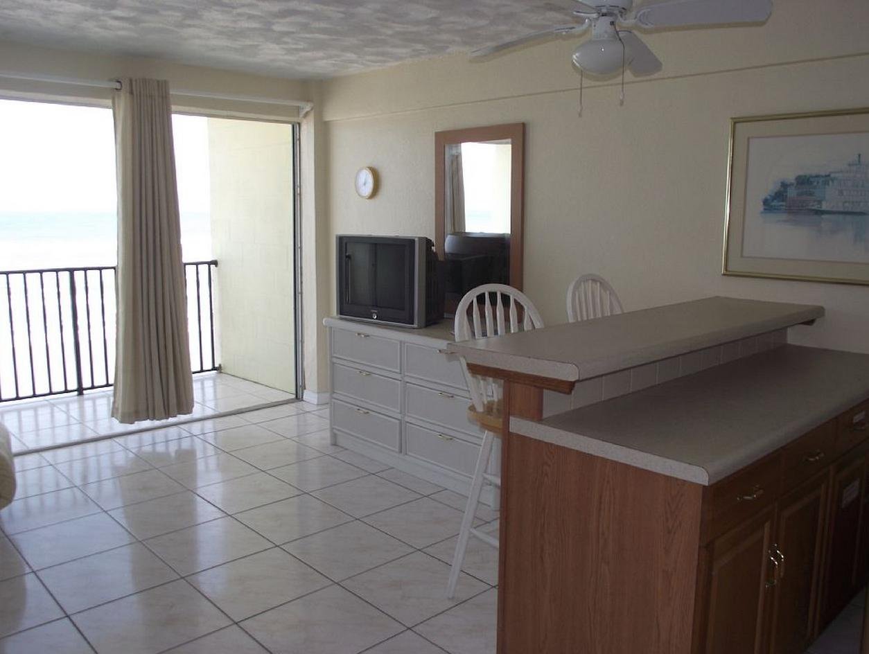 Daytona Beach, Florida: $96/Person for 4 People
