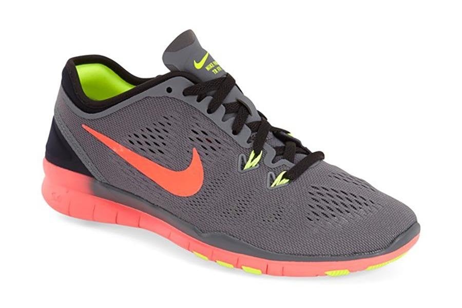 $60 FOR WOMEN'S NIKE FREE 5.0 TR FIT (40% OFF)