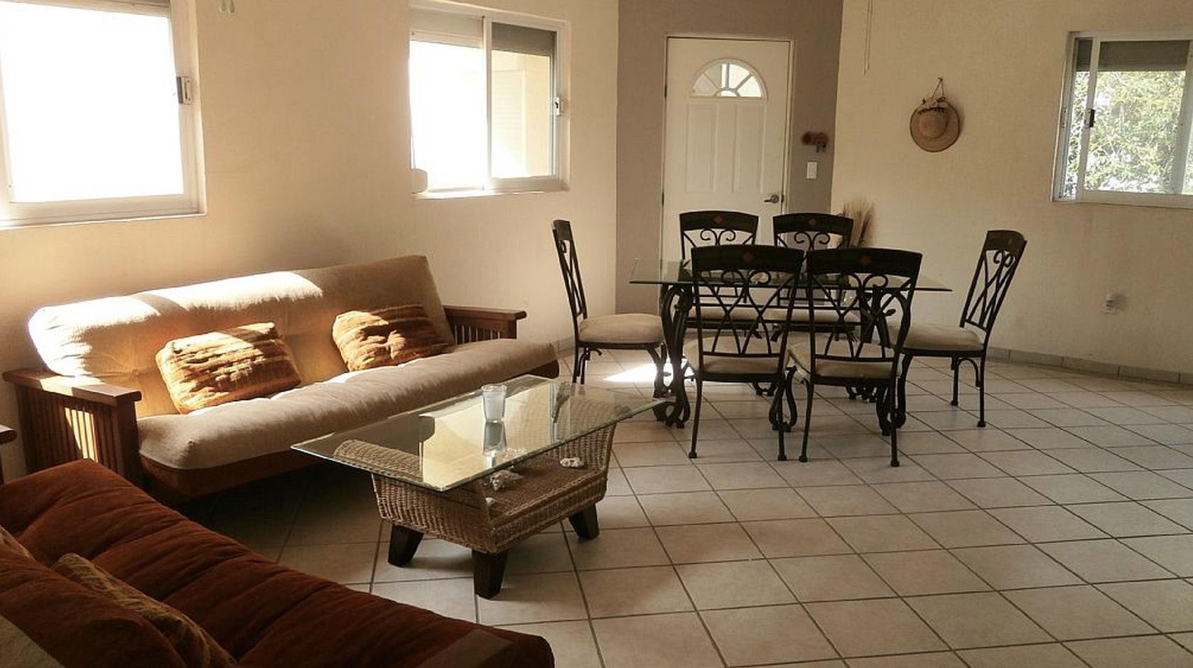 Playa del Carmen, Mexico: $60/Person for 4 People