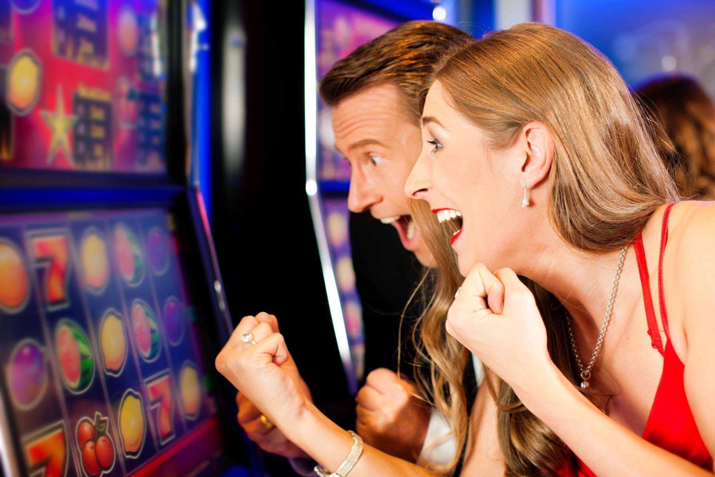HEAD TO AN ARCADE