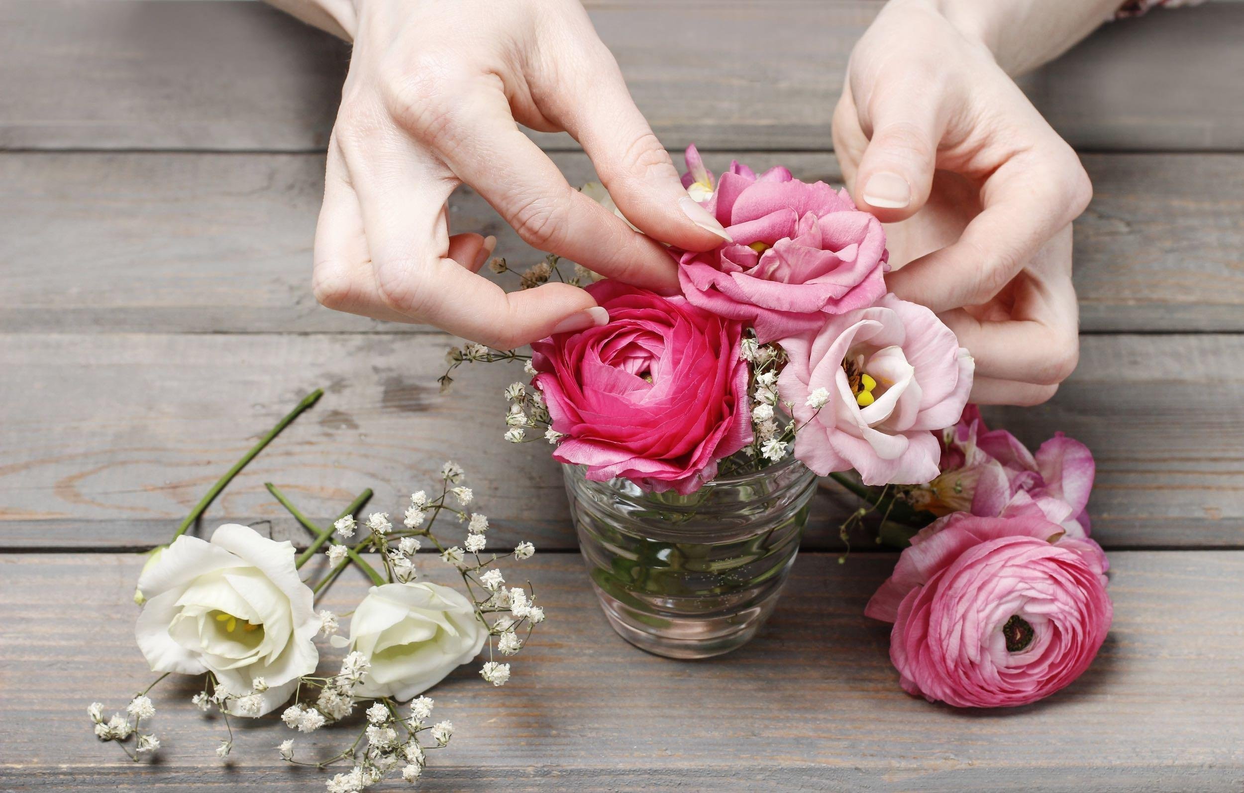 MAKE DECORATIONS