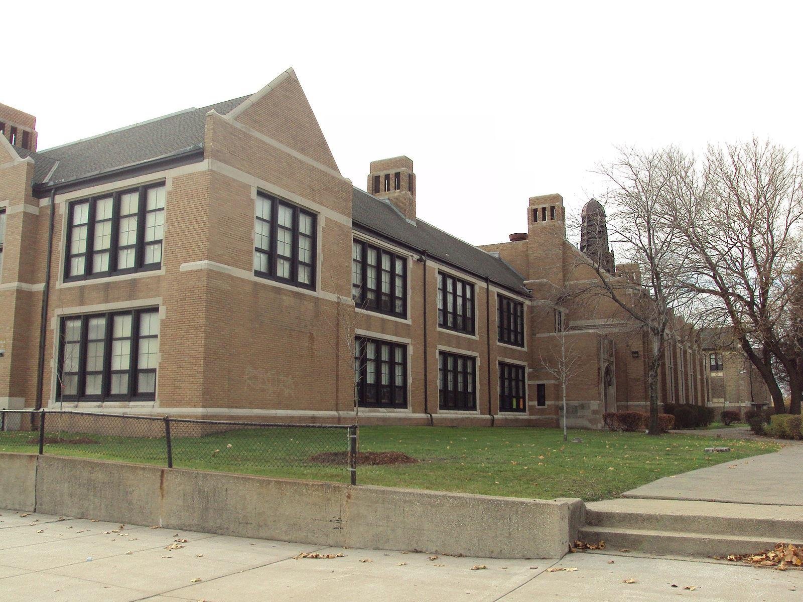 GET CREEPED OUT: SOUTHWESTERN HIGH SCHOOL
