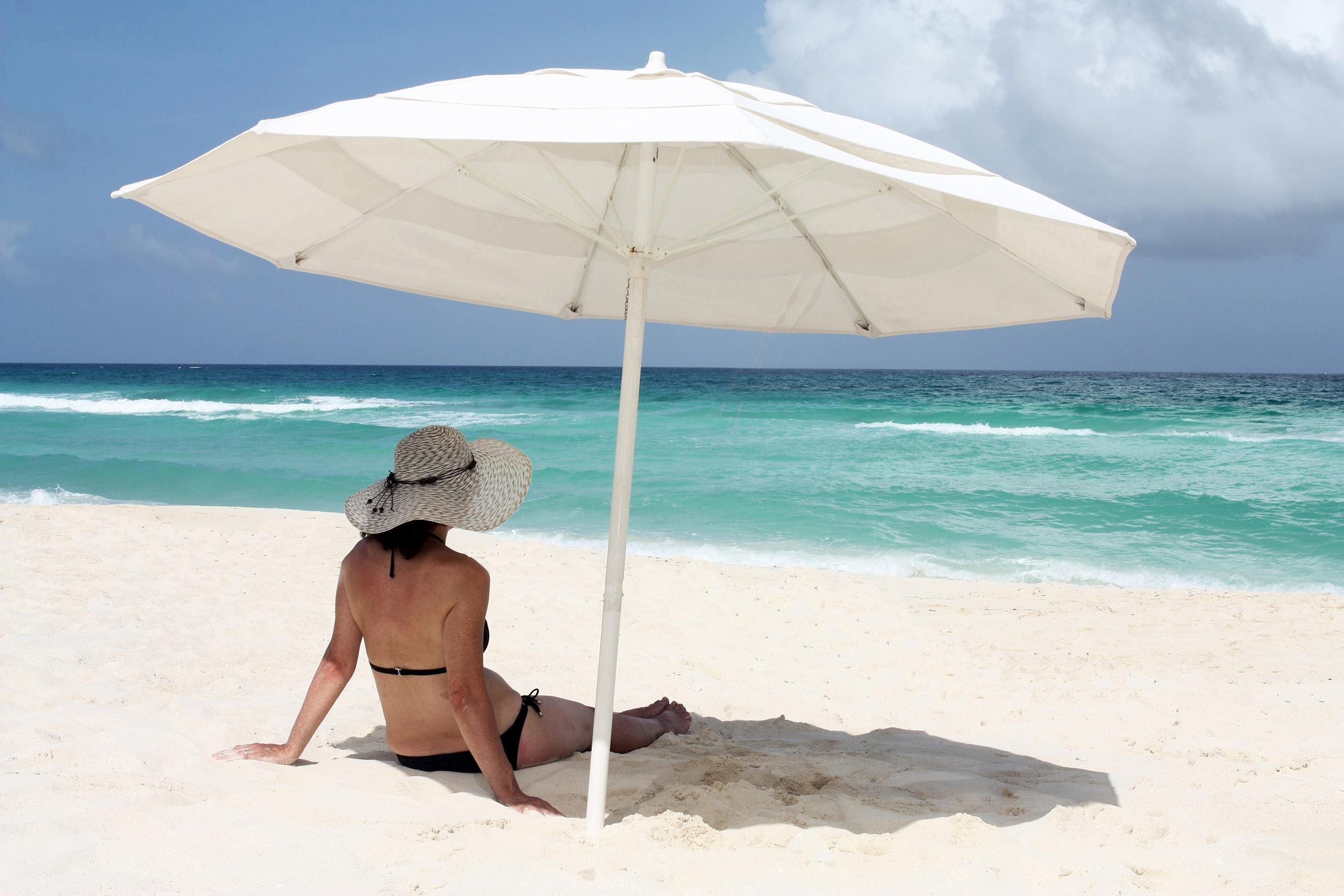 BEACH UMBRELLA
