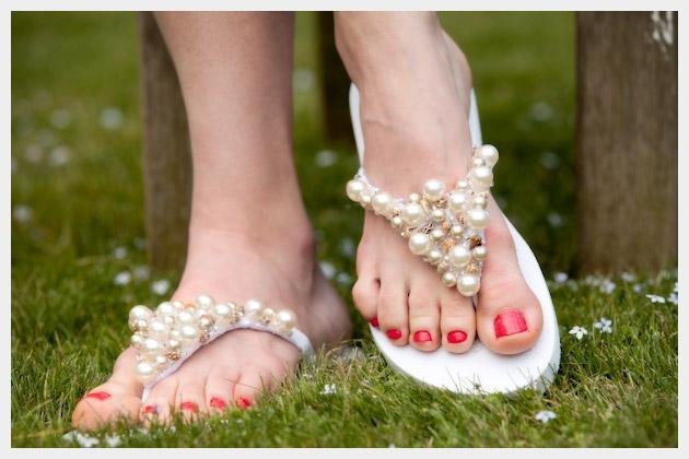 BEADED FLIP-FLOPS