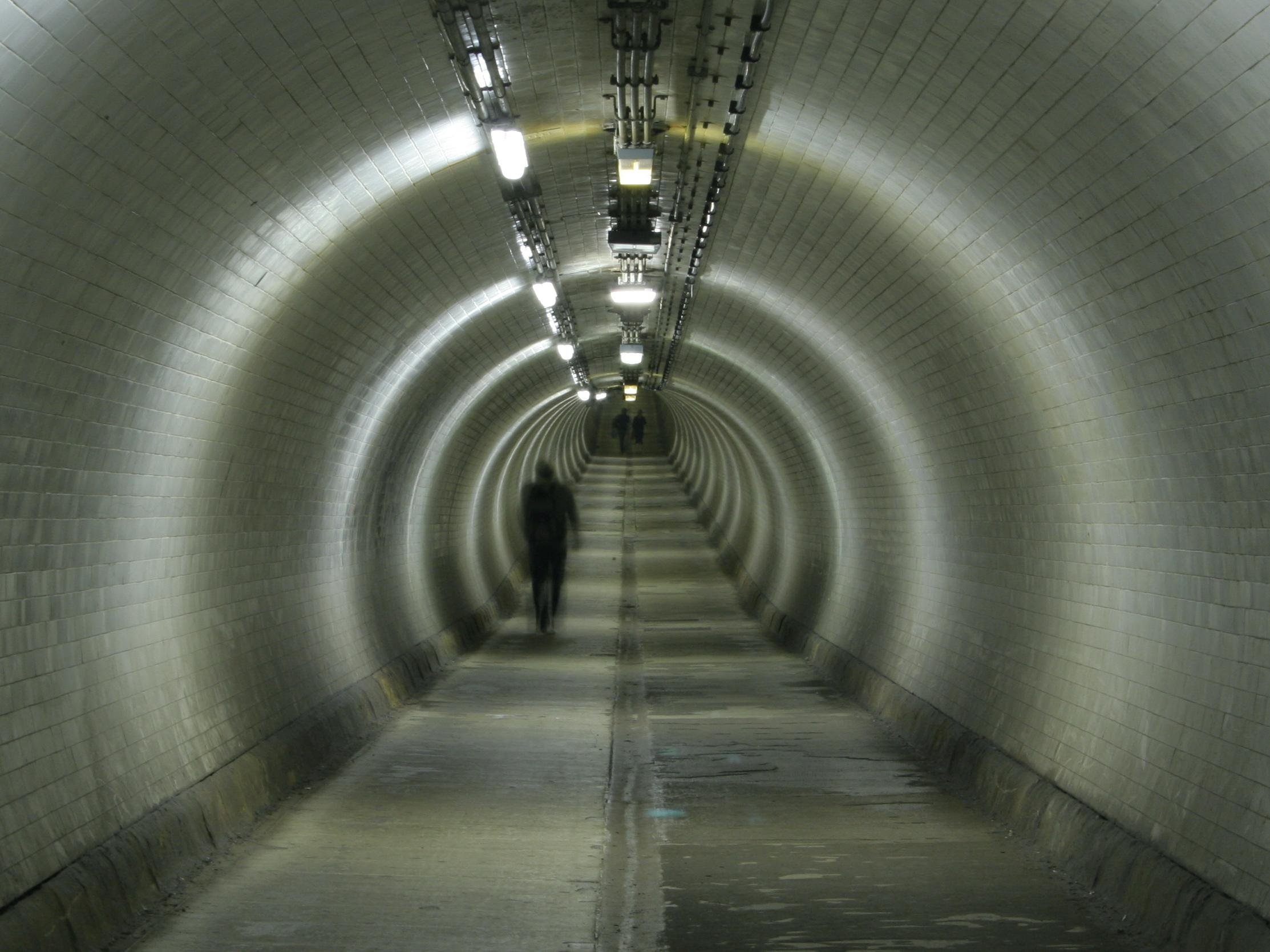 WOOLWICH FOOT TUNNEL