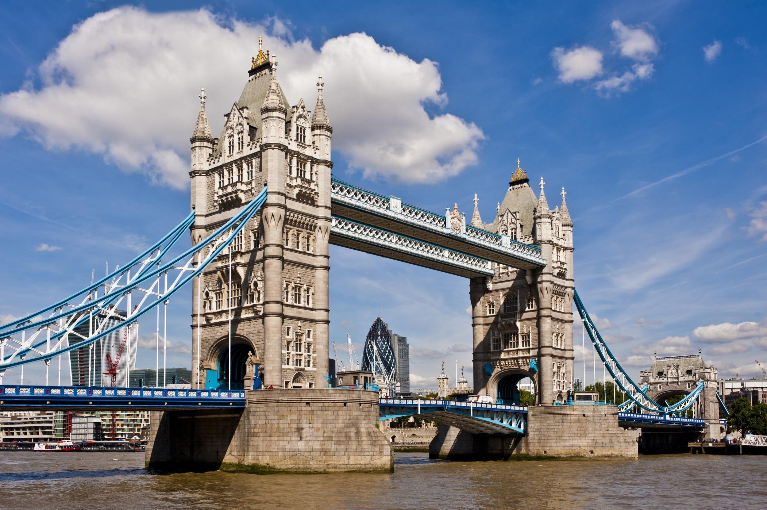 TOWER BRIDGE
