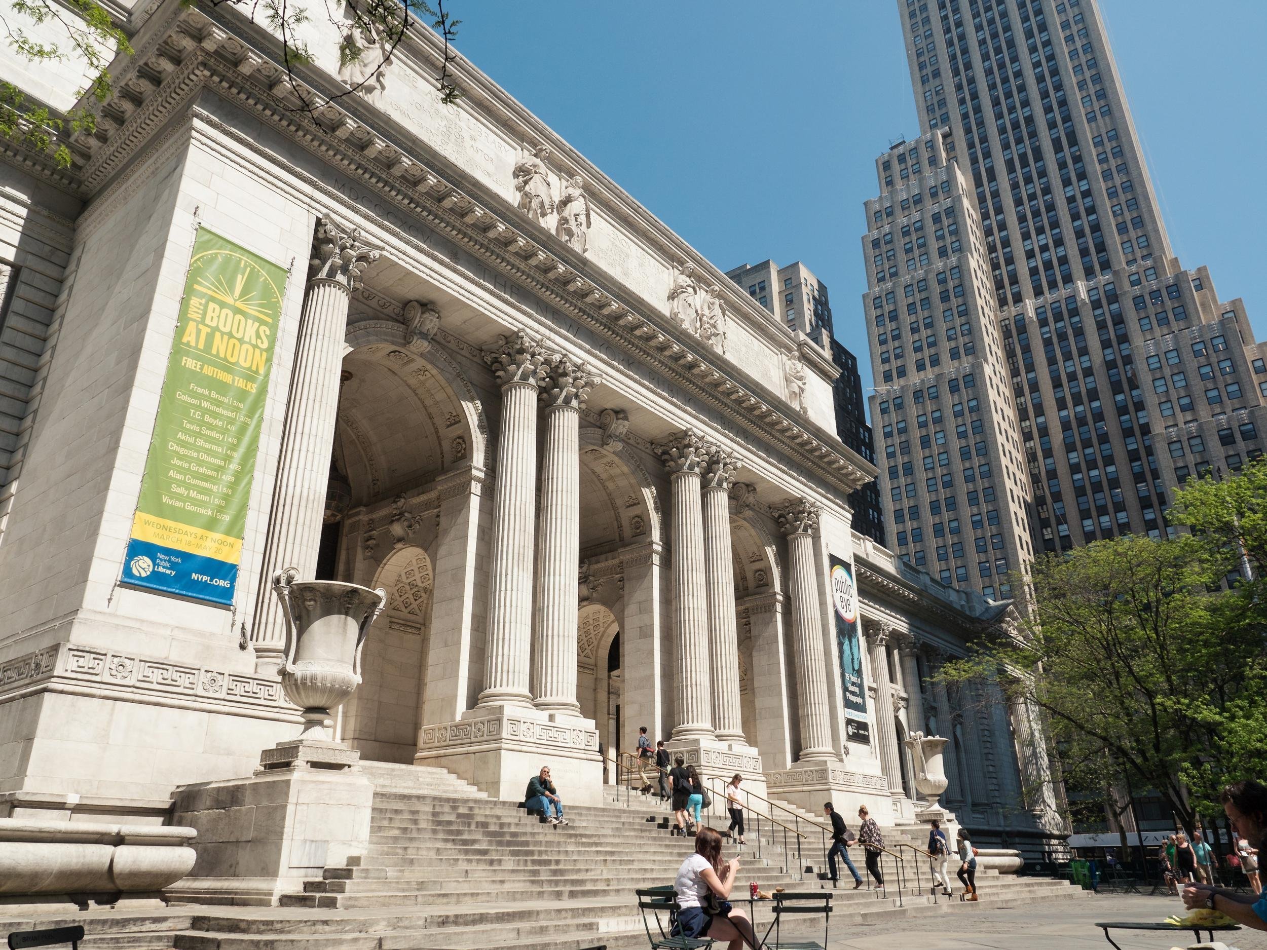 PUBLIC LIBRARY