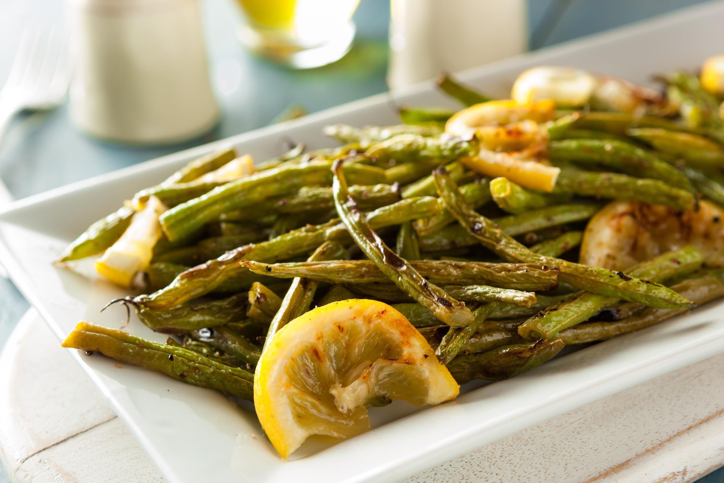 LEMON-GARLIC GREEN BEANS