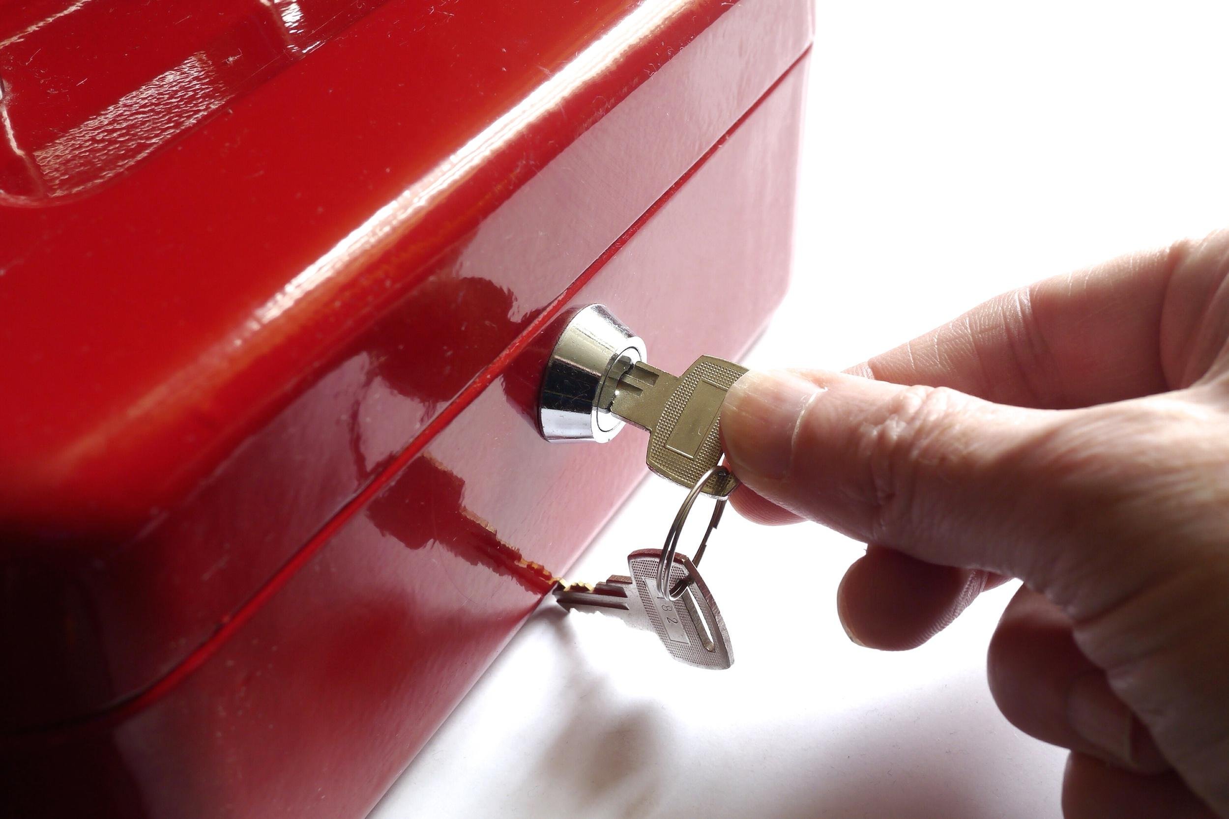 KEY LOCK BOX