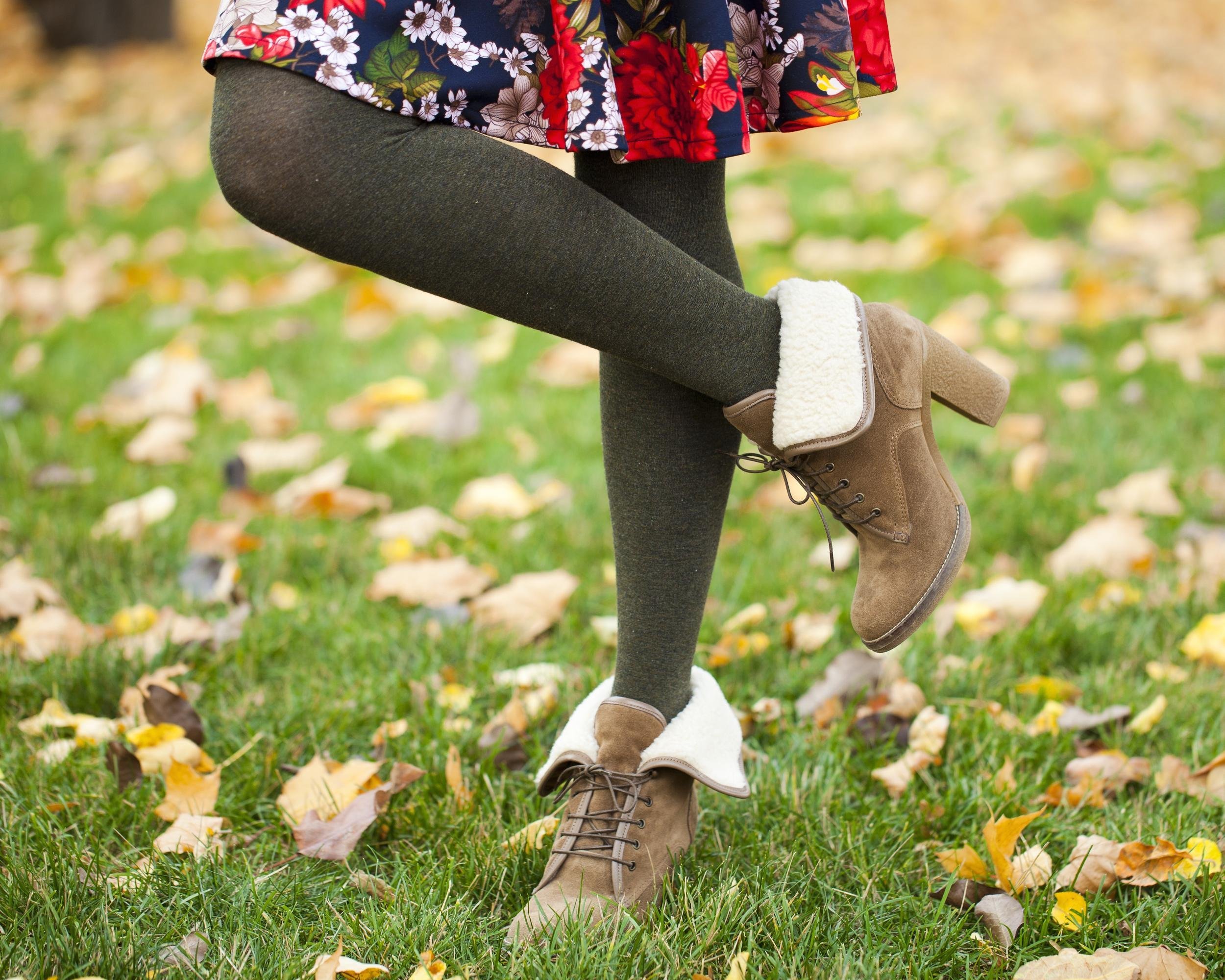 WEAR SUMMER CLOTHES INTO FALL