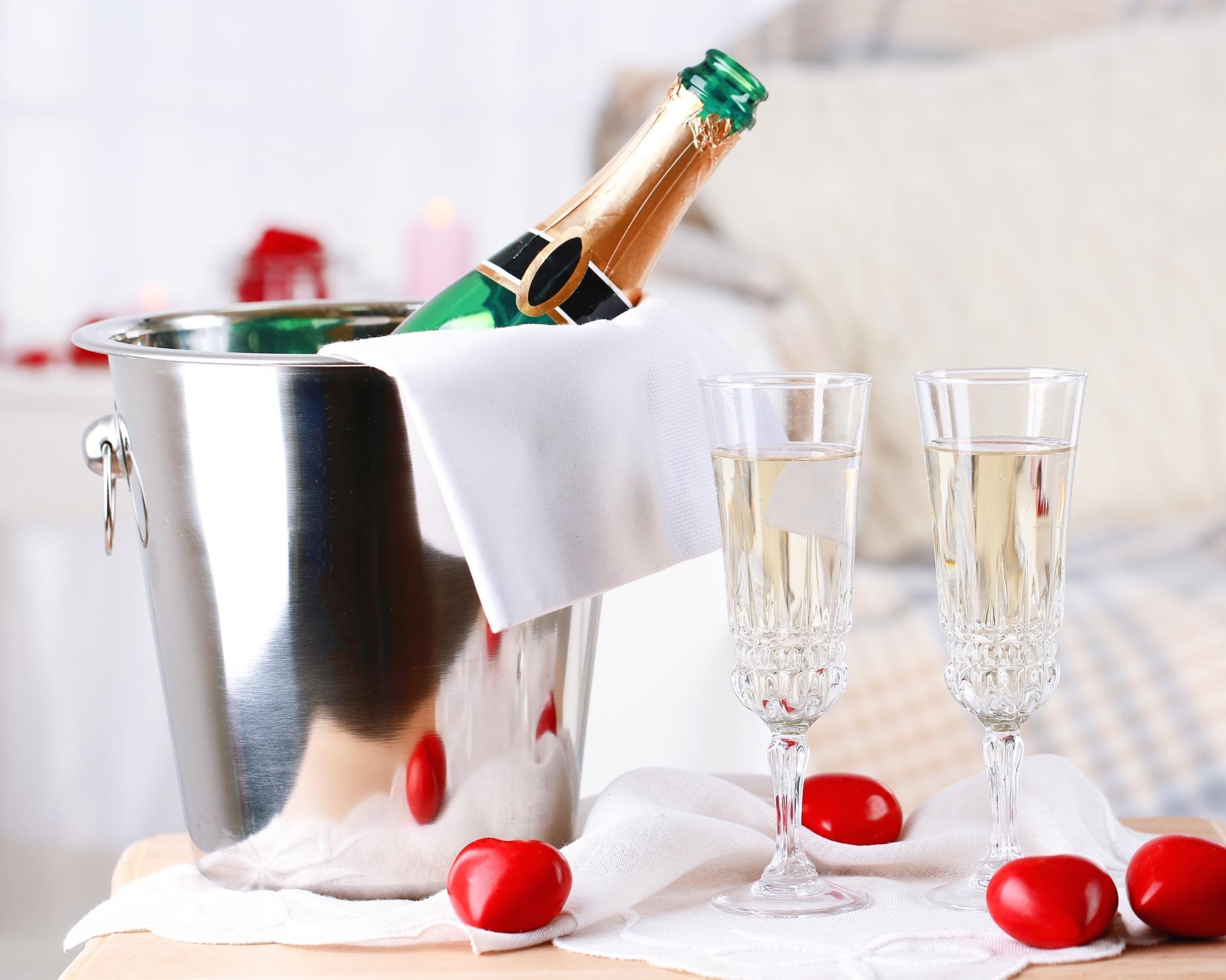 BRAG ABOUT BEING NEWLYWEDS