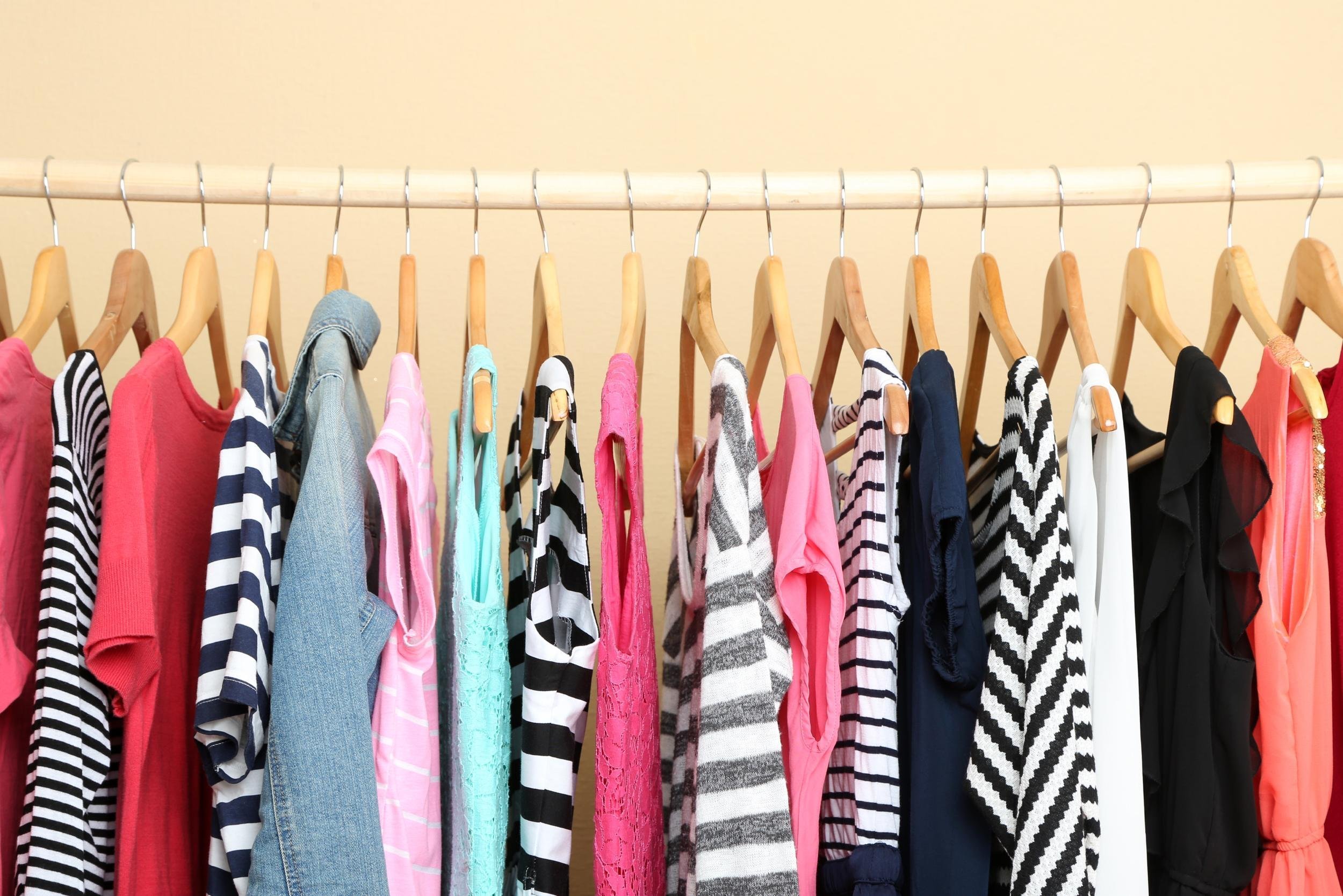 SHOP IN GRANDMA'S CLOSET