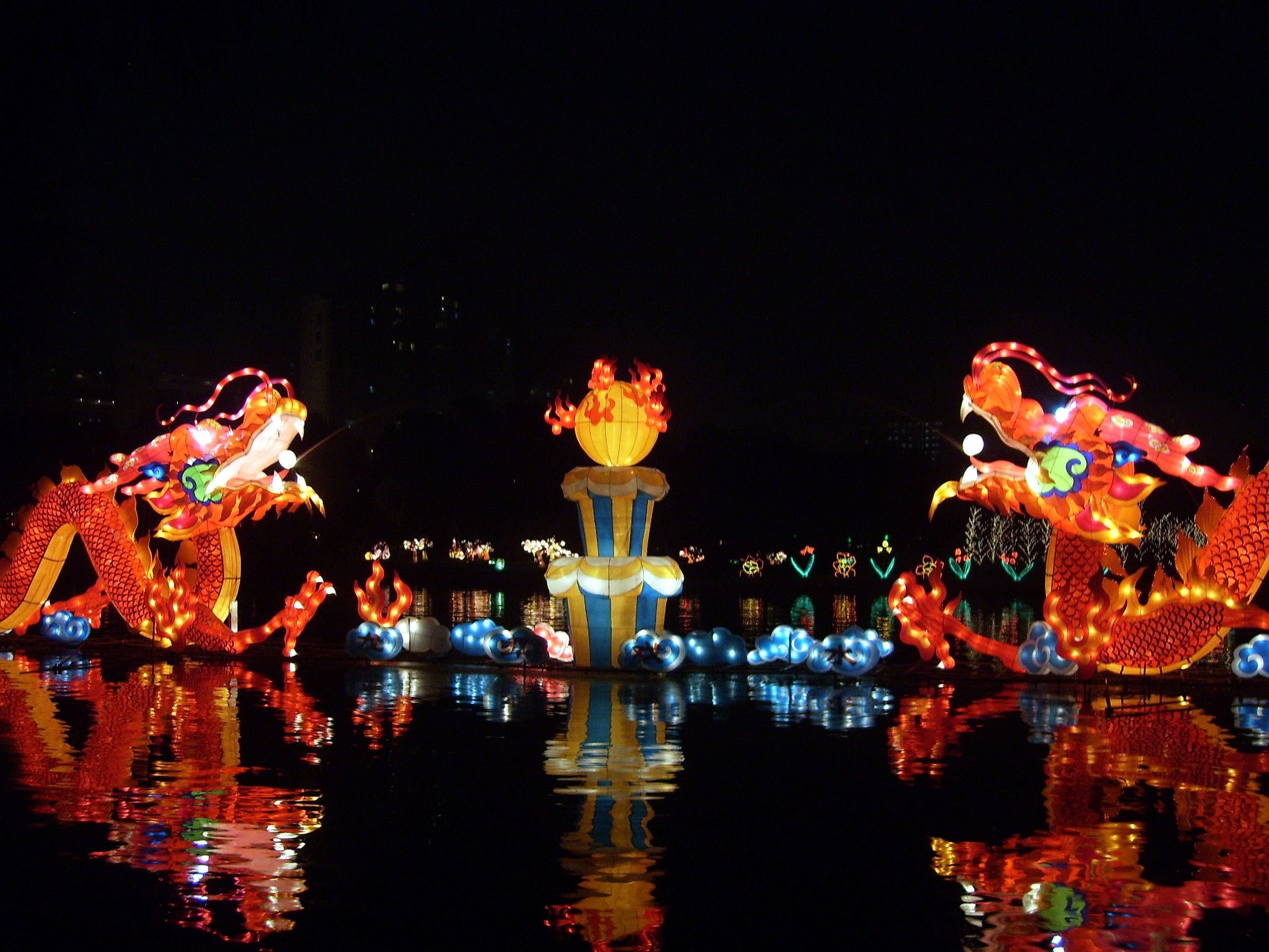 CHINA: MID-AUTUMN FESTIVAL