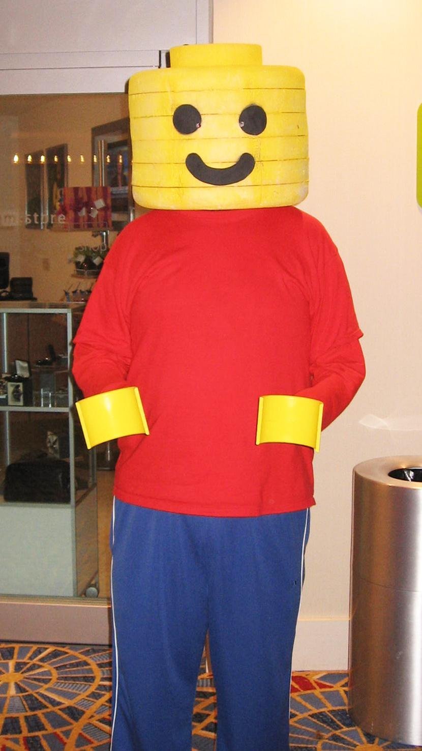 LIFE-SIZE LEGOS