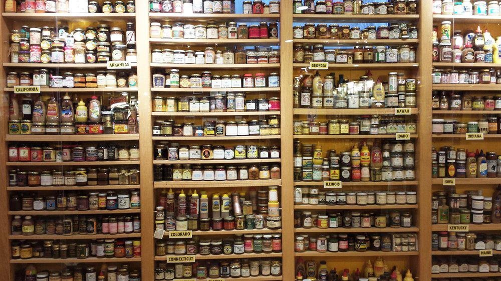 WISCONSIN: NATIONAL MUSTARD MUSEUM