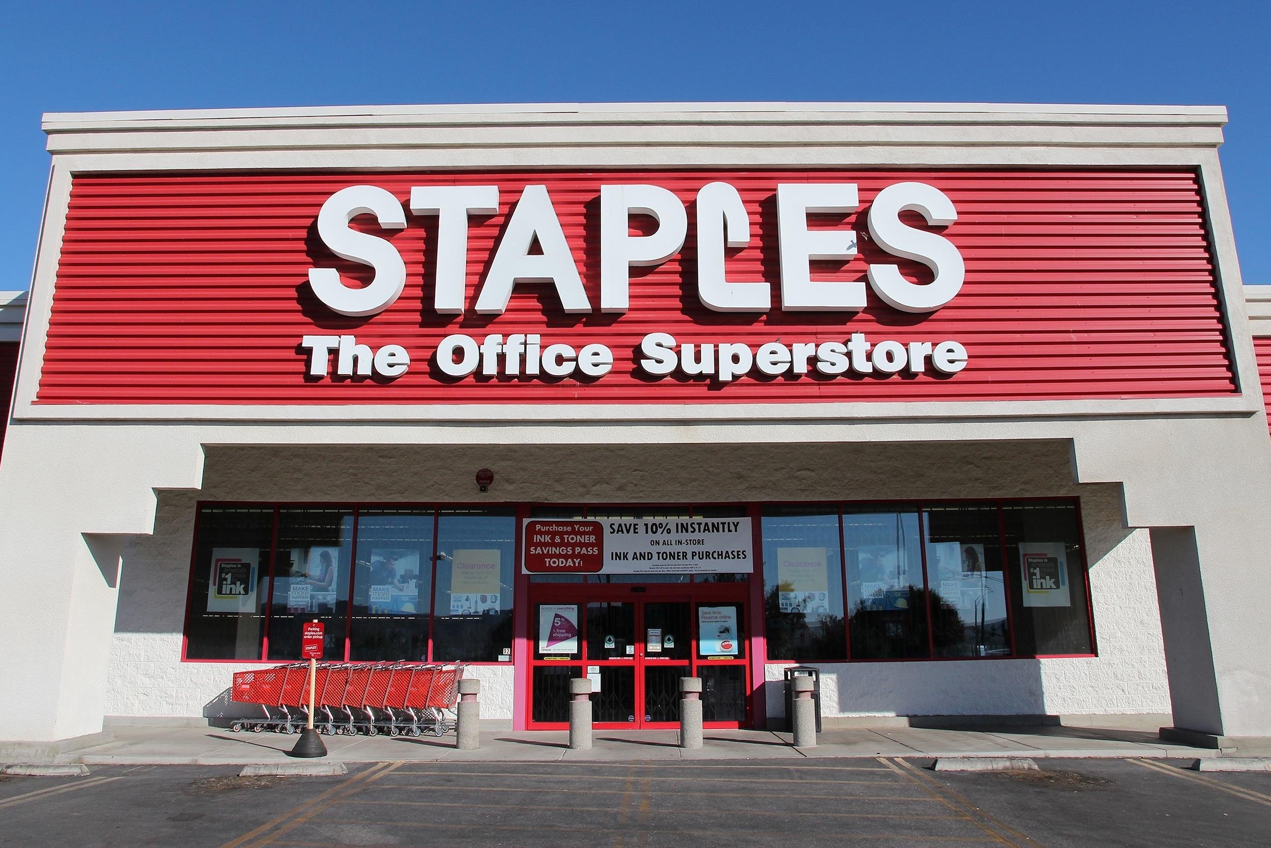 STAPLES