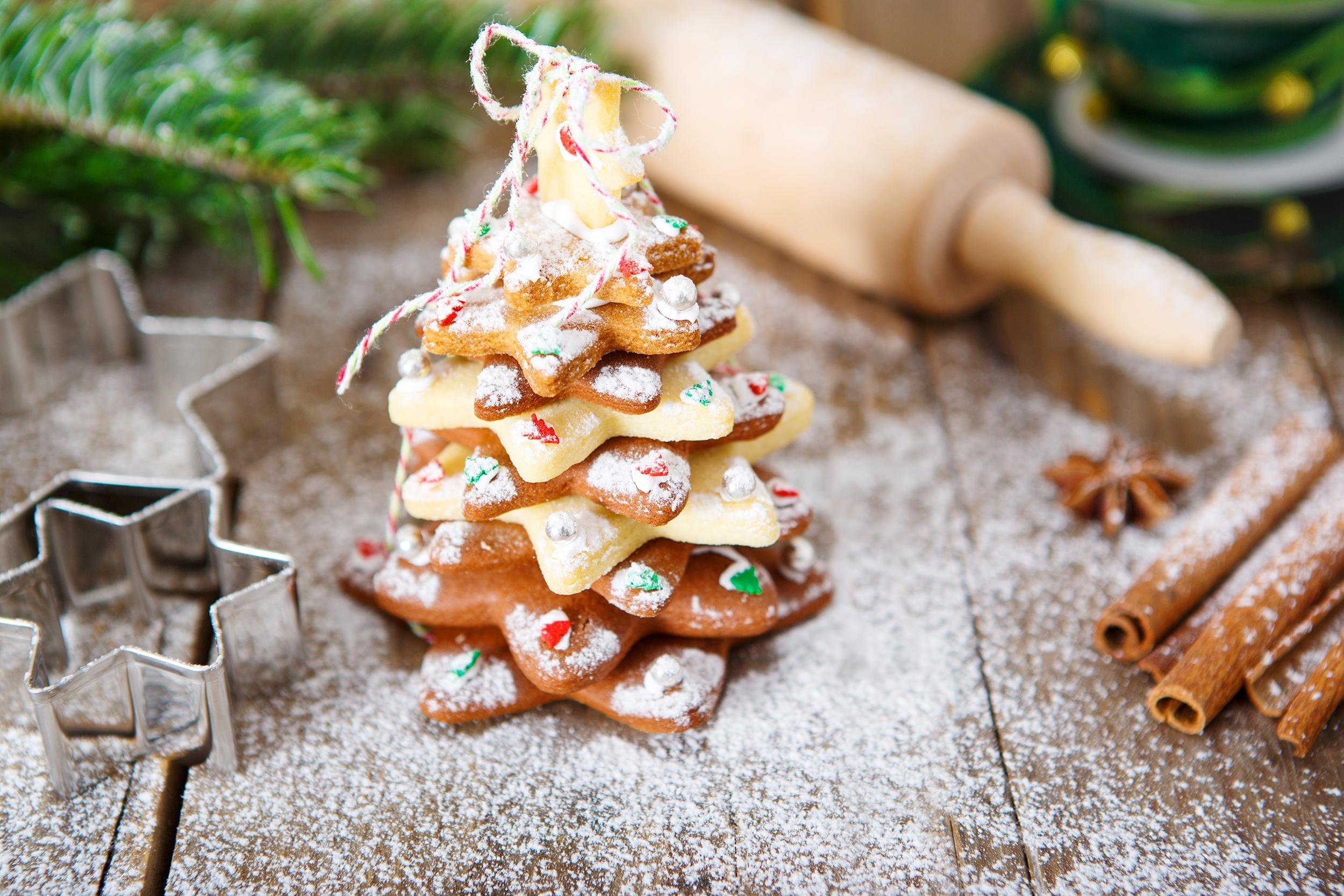 BAKE GIFTS INSTEAD OF BUYING