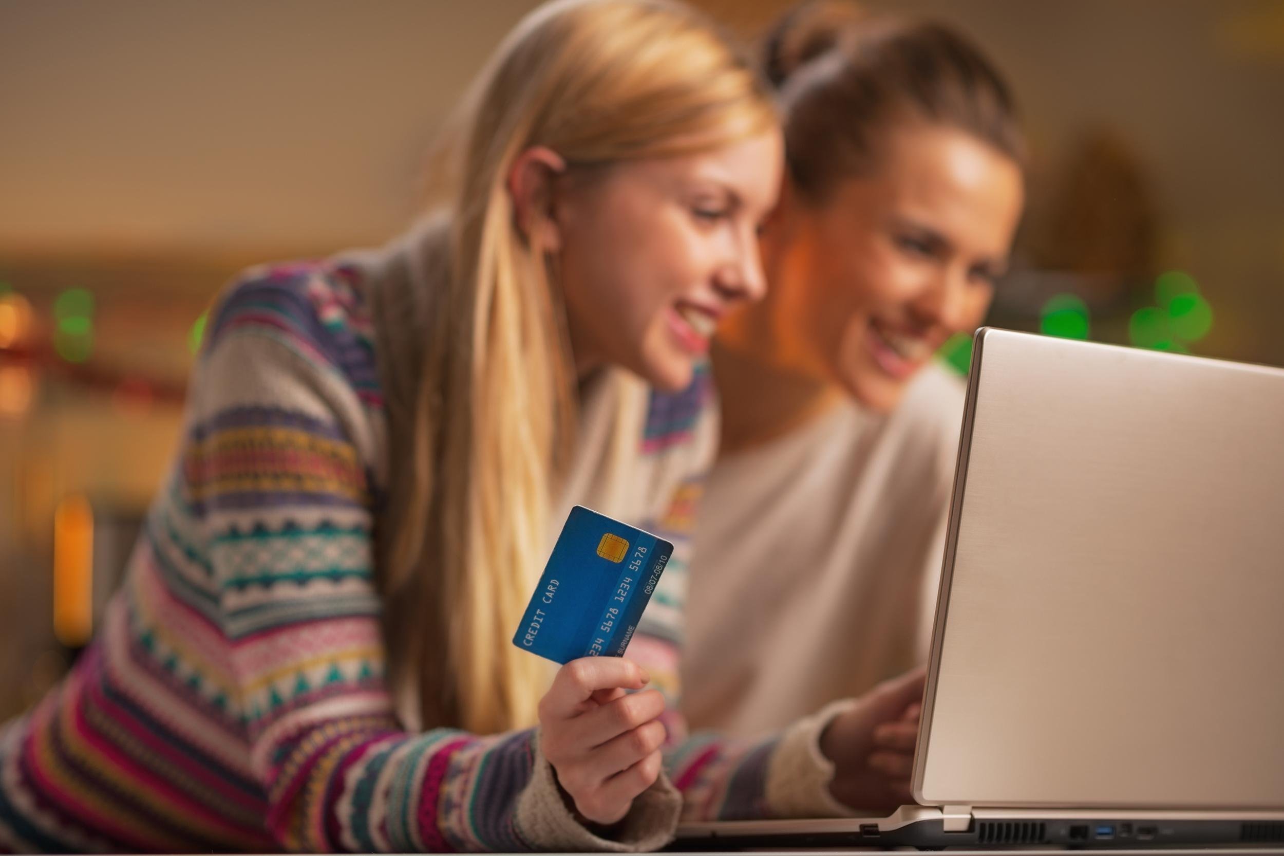 SHOP DISCOUNT WEBSITES
