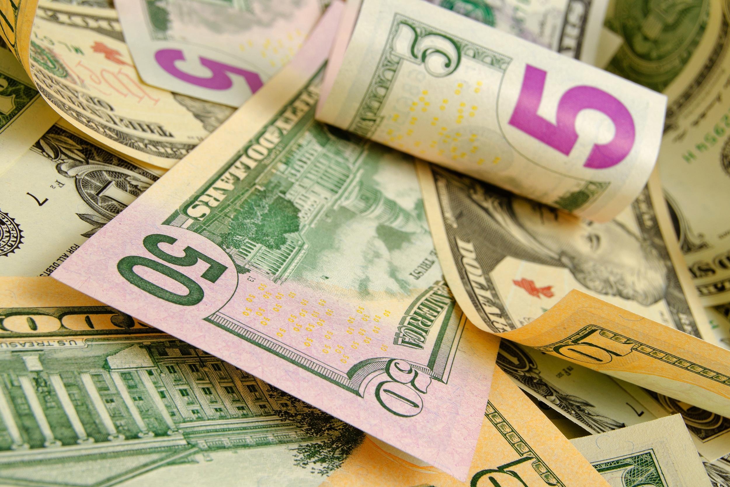 LOOK FOR BANK BONUSES