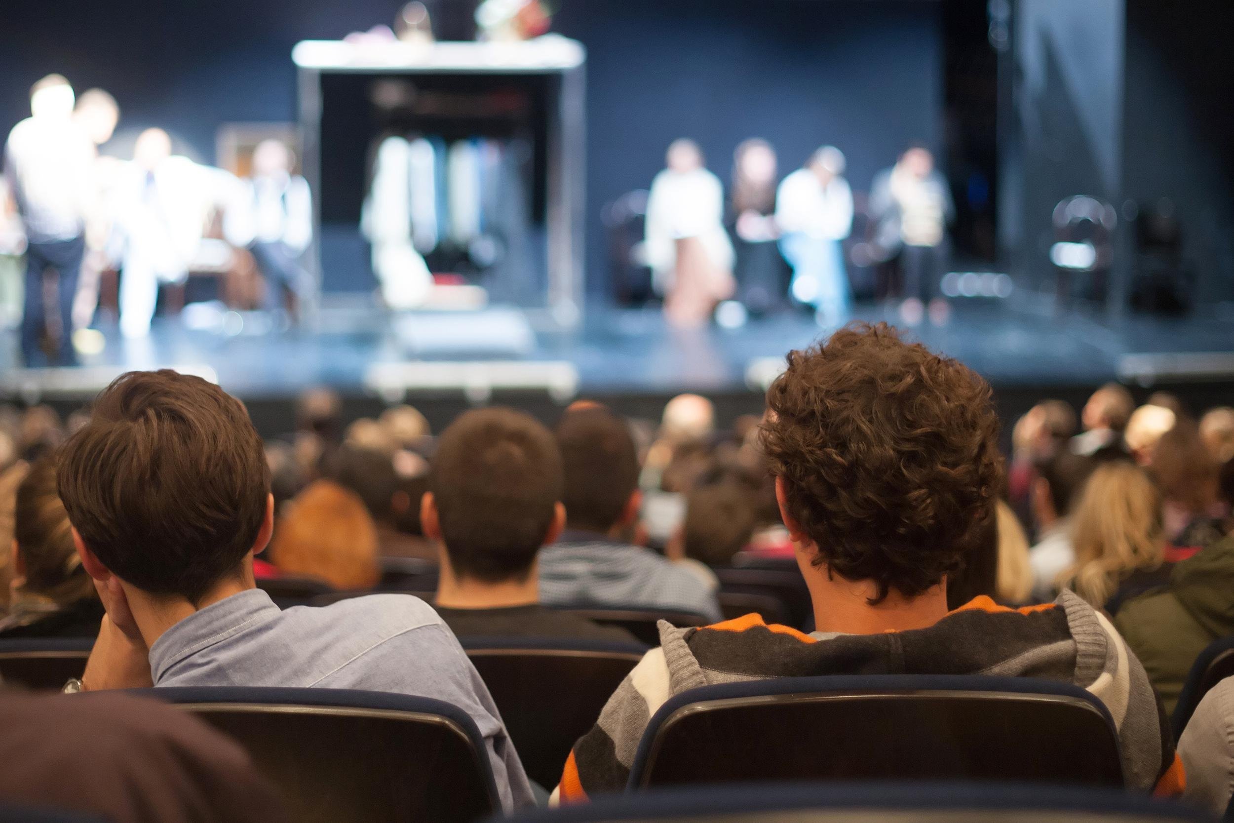 THEATER