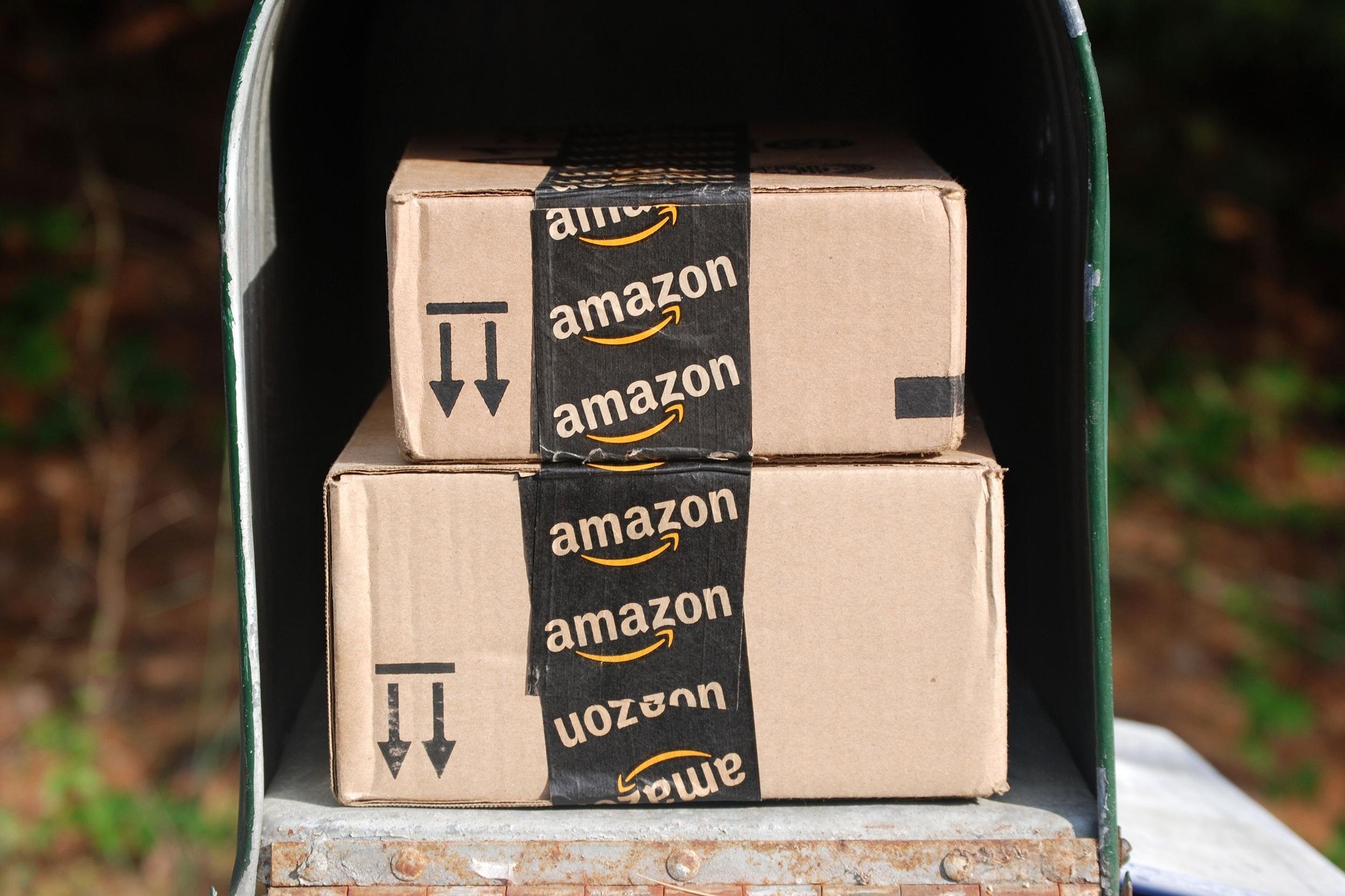 JOIN AMAZON FAMILY