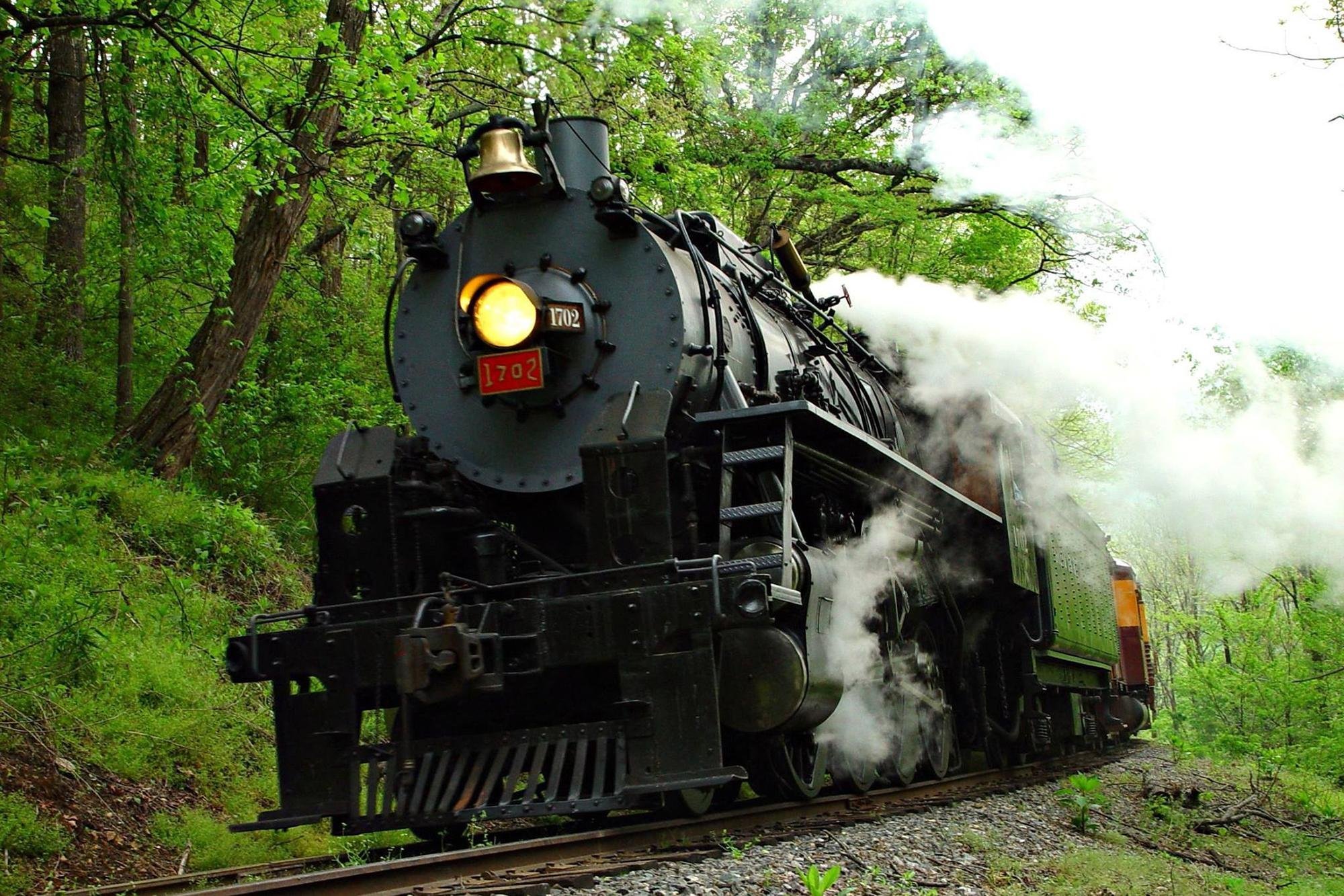 GREAT SMOKY MOUNTAINS RAILROAD