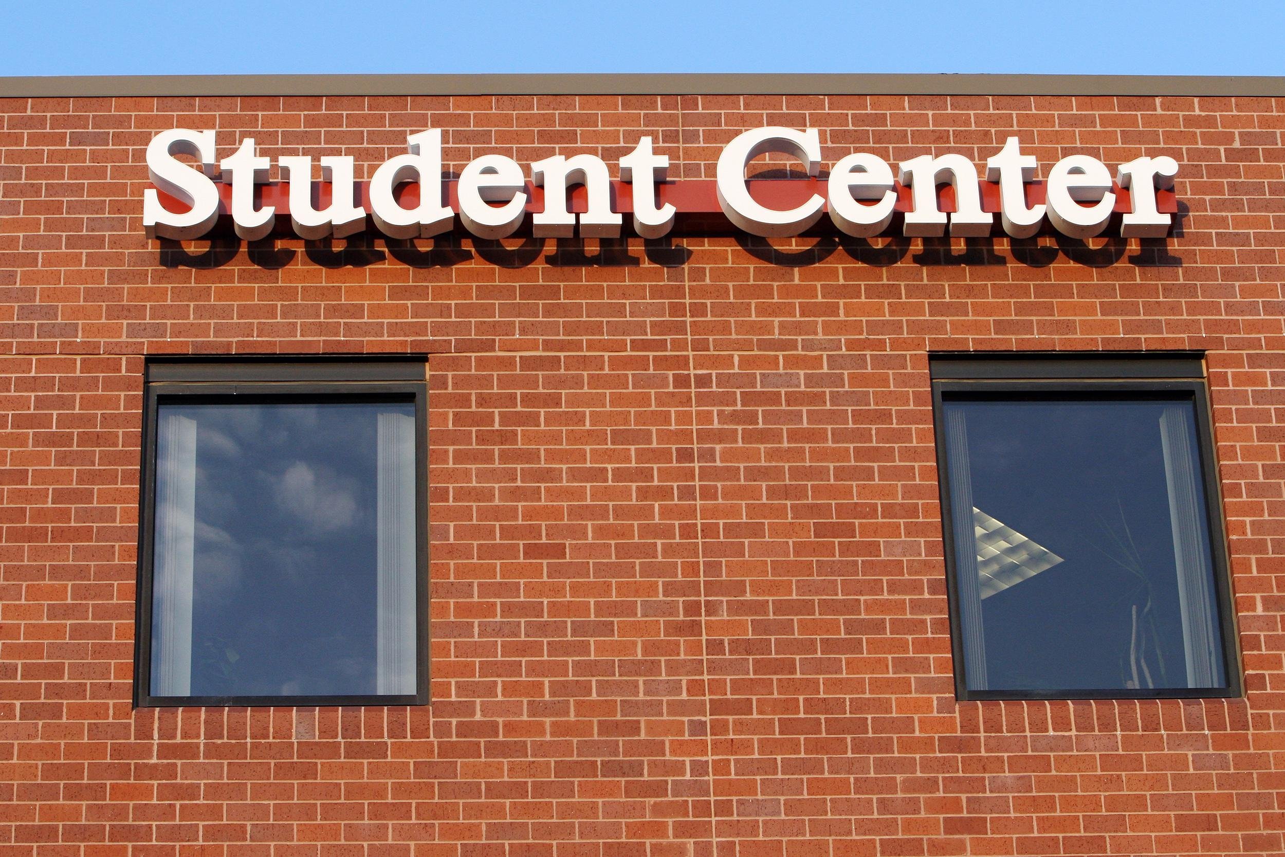 STUDENT CENTER