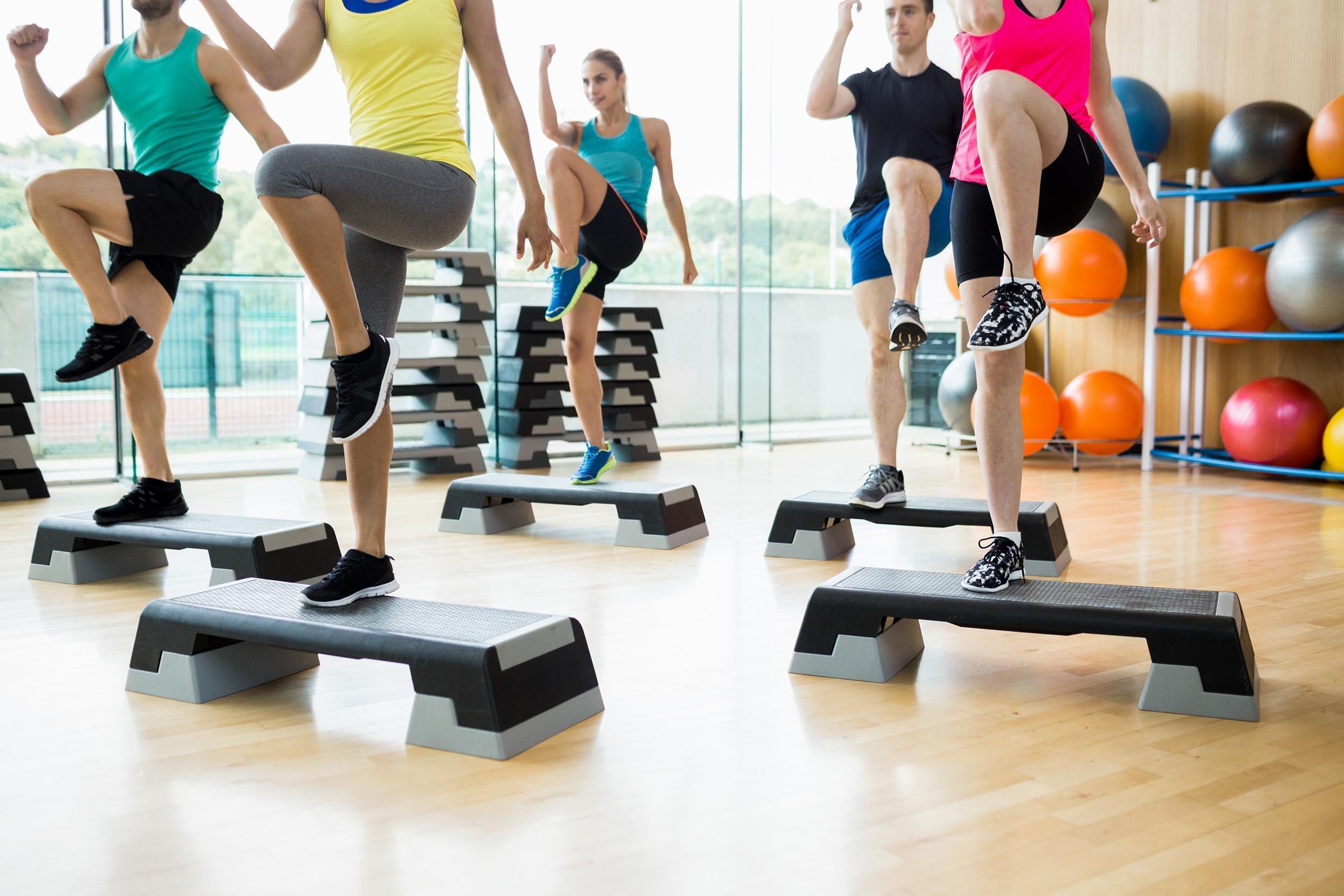 EXPLOSIVE CARDIO WORKOUT WITH PLYO