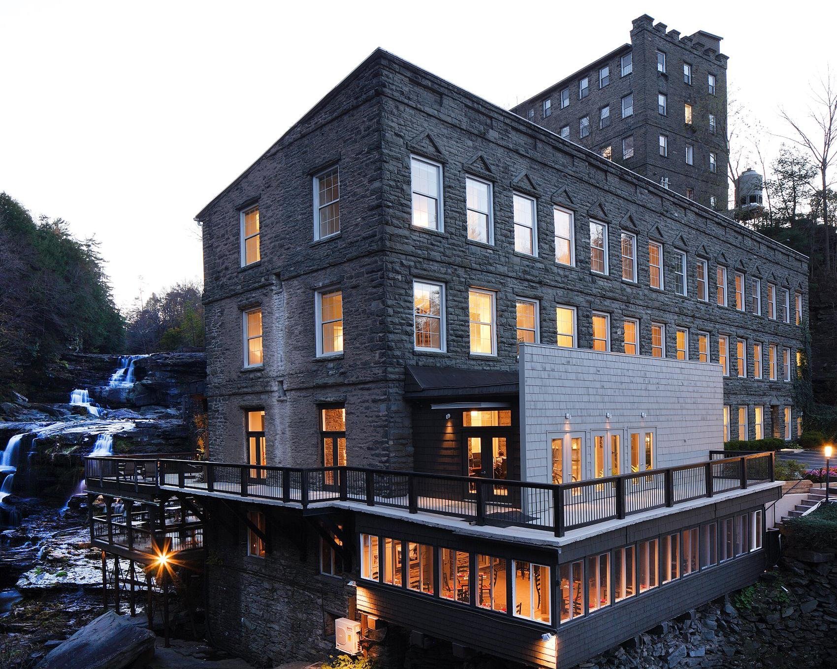 PENNSYLVANIA: LEDGES HOTEL, HAWLEY