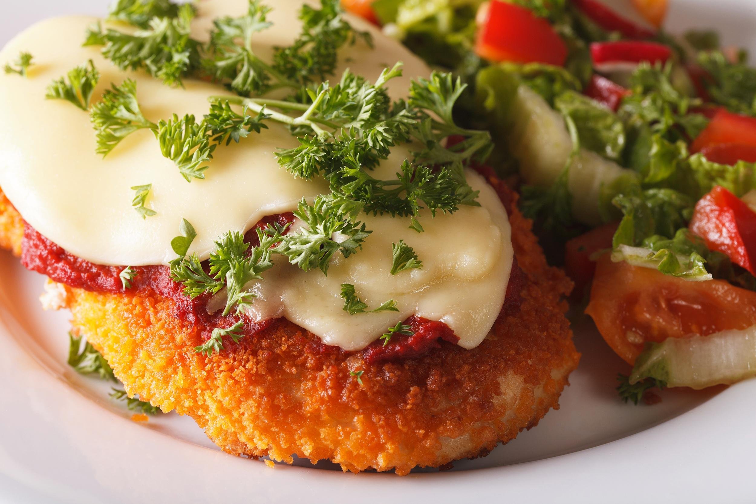 CHICKEN PARMIGIANA