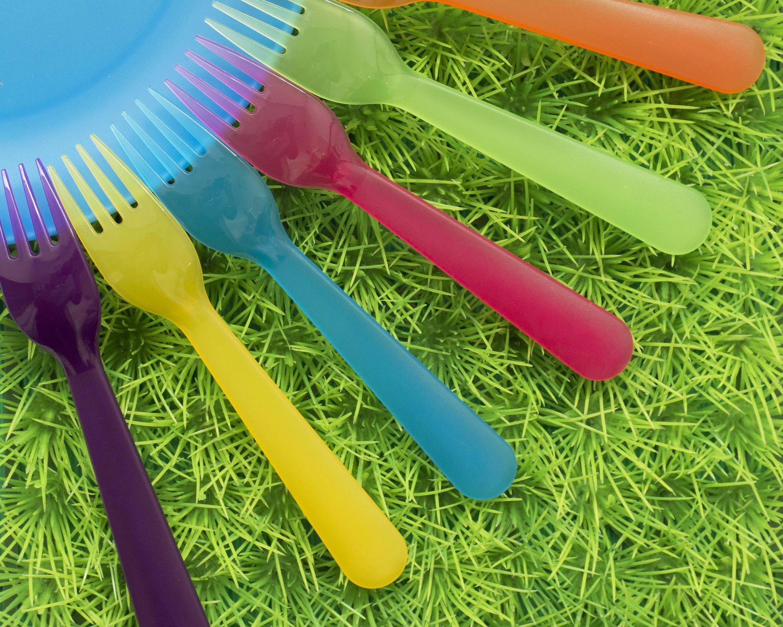 CHOOSE REUSABLE TABLEWARE