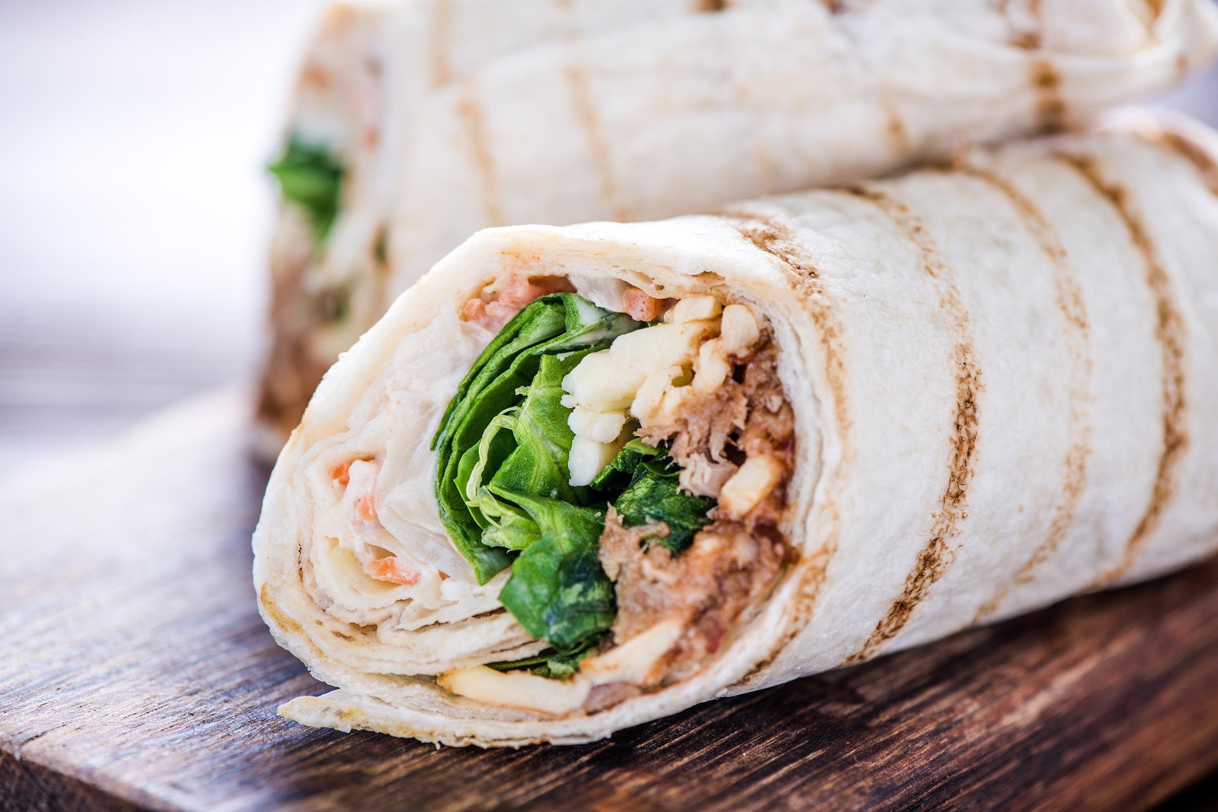 THURSDAY: GRILLED CHICKEN WRAPS