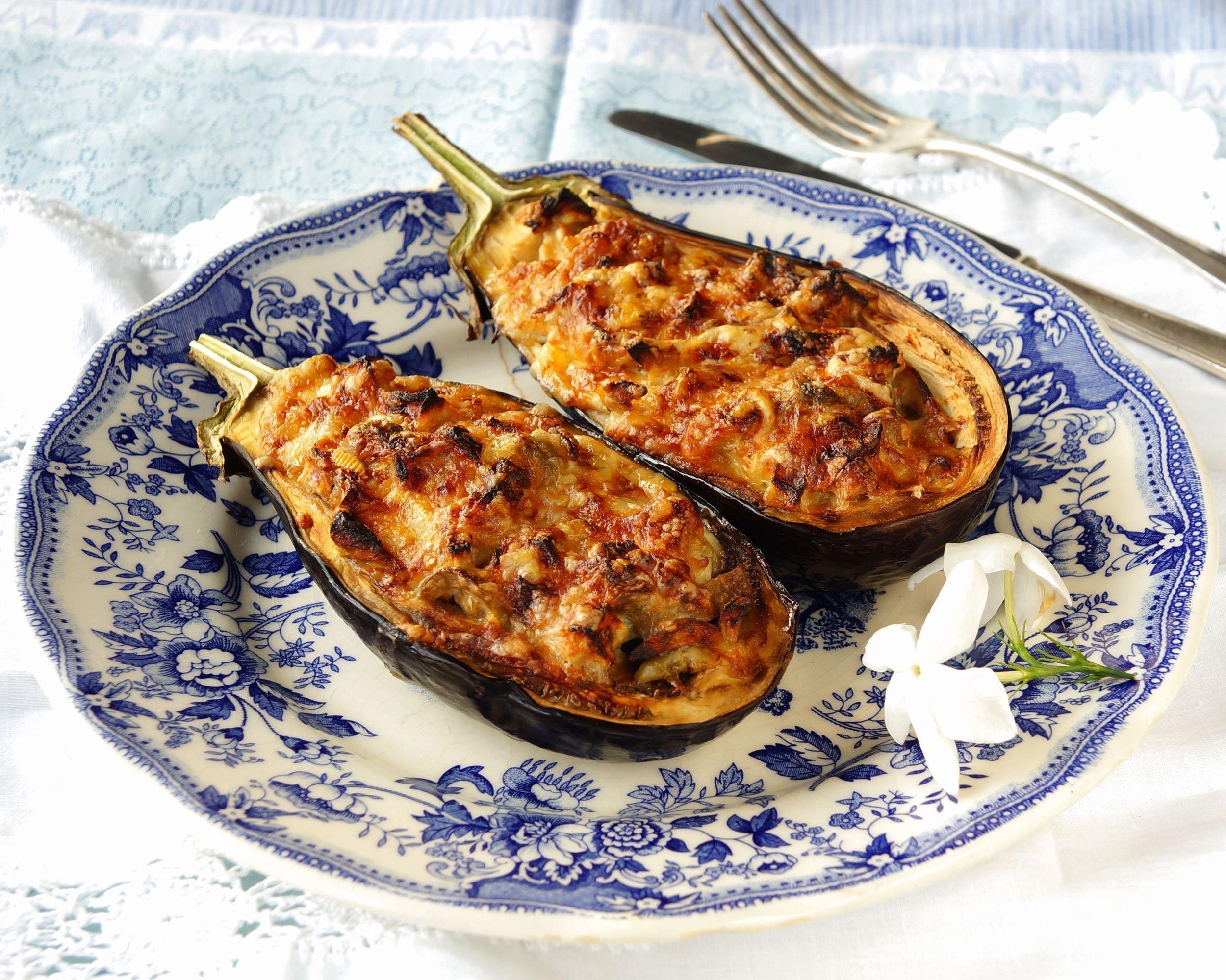 STUFFED EGGPLANT ($2.63/SERVING)
