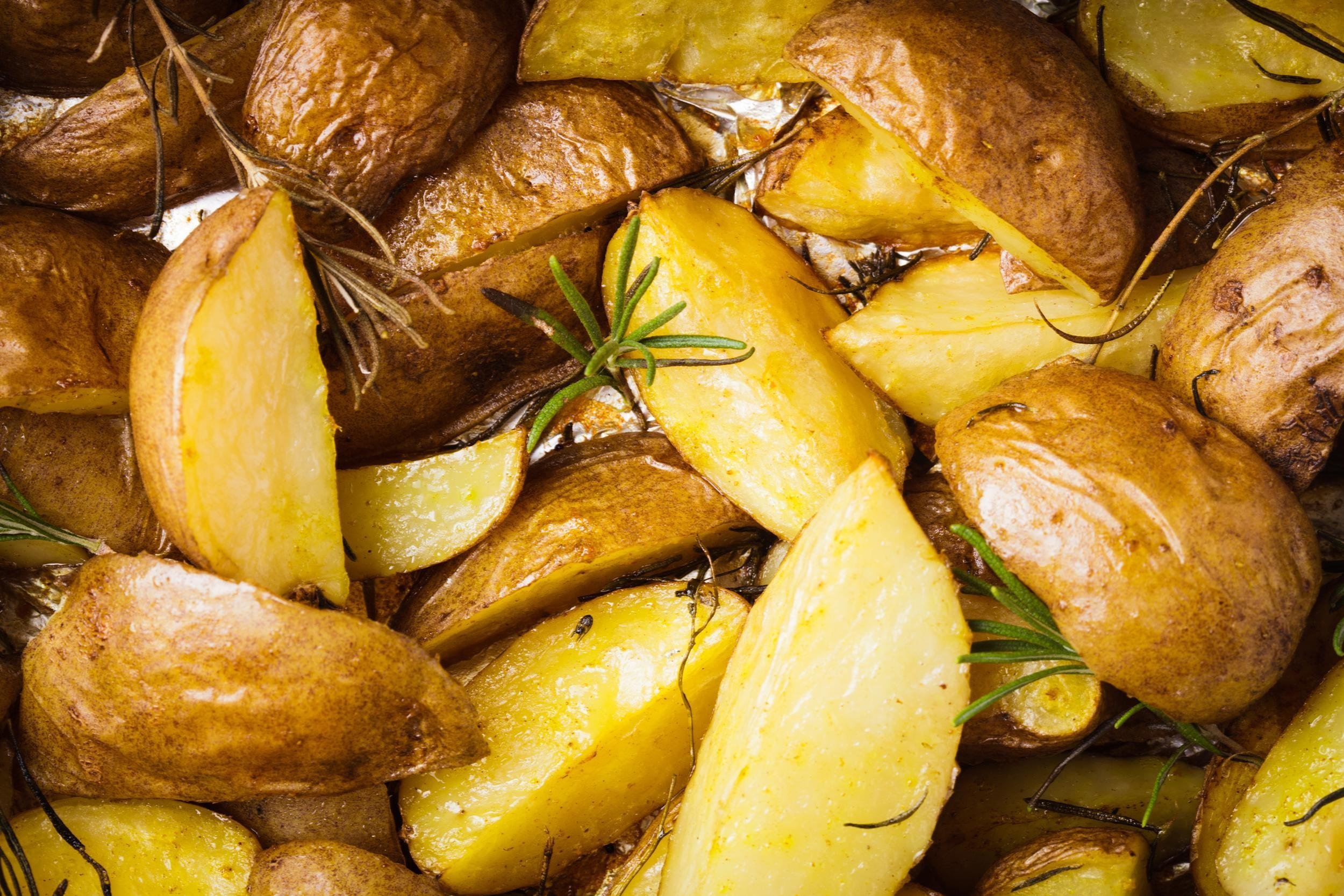 HERB-ROASTED POTATOES
