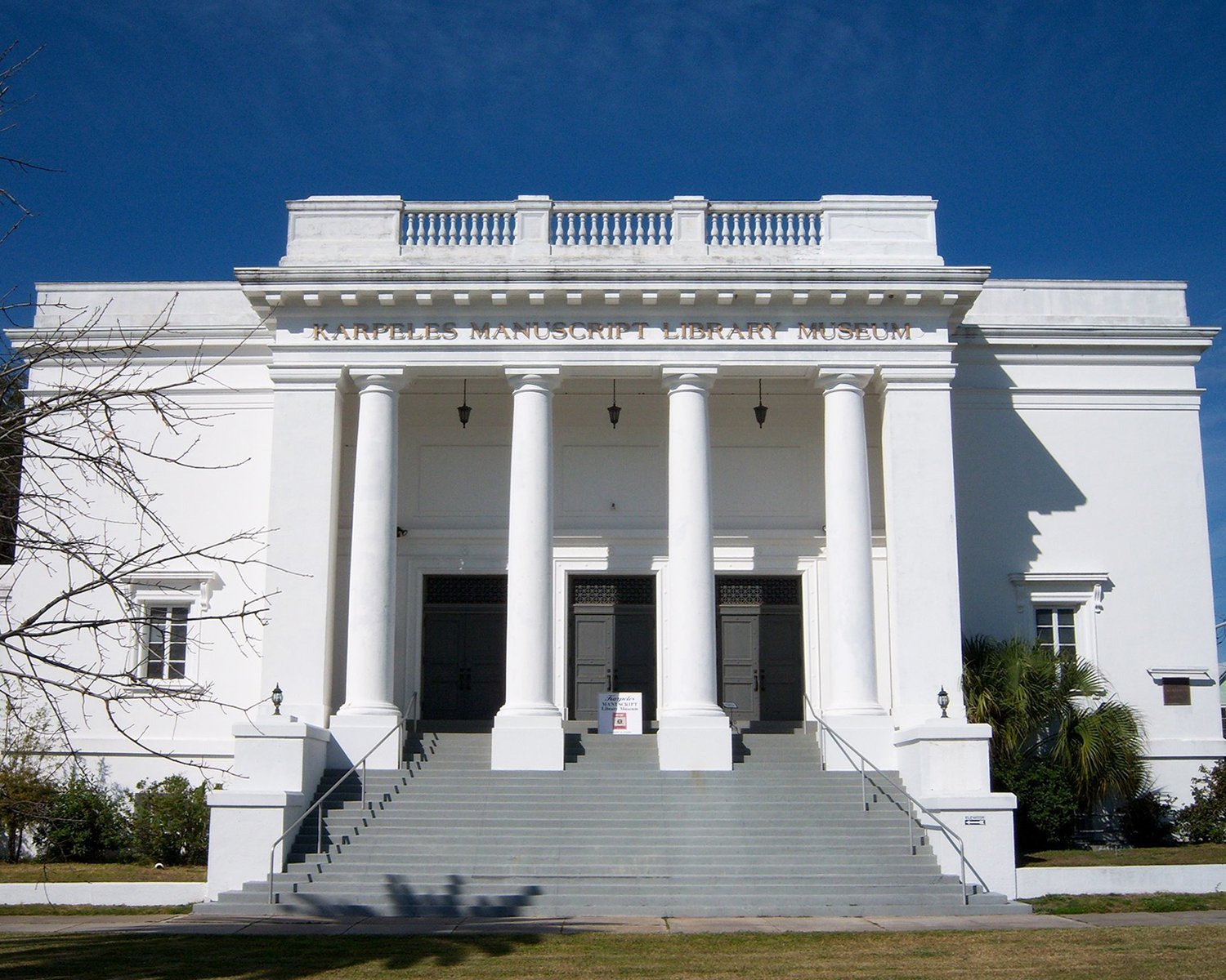 Karpeles Manuscript Library Museum