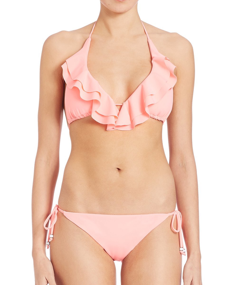 THE LOOK: RUFFLED TOP