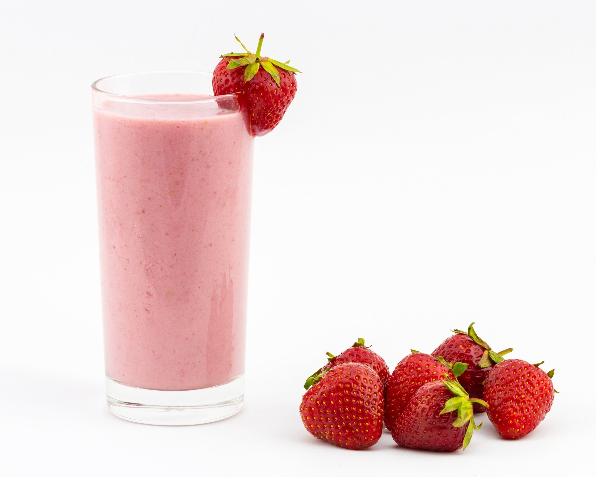 STRAWBERRY SMOOTHIE