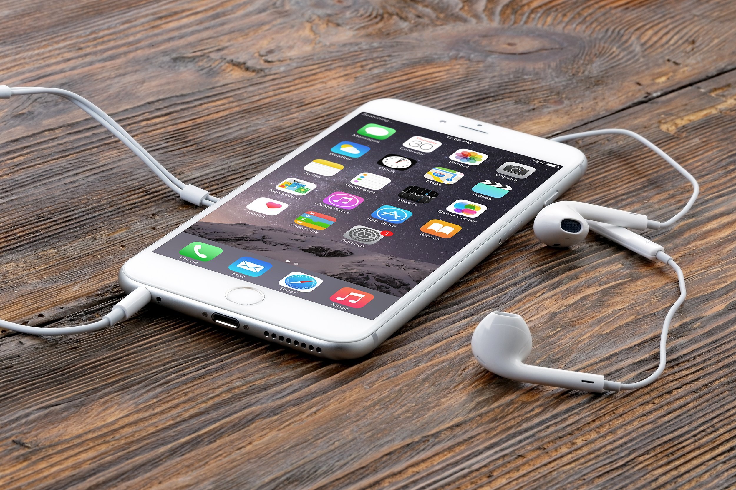 Apple iPhone
