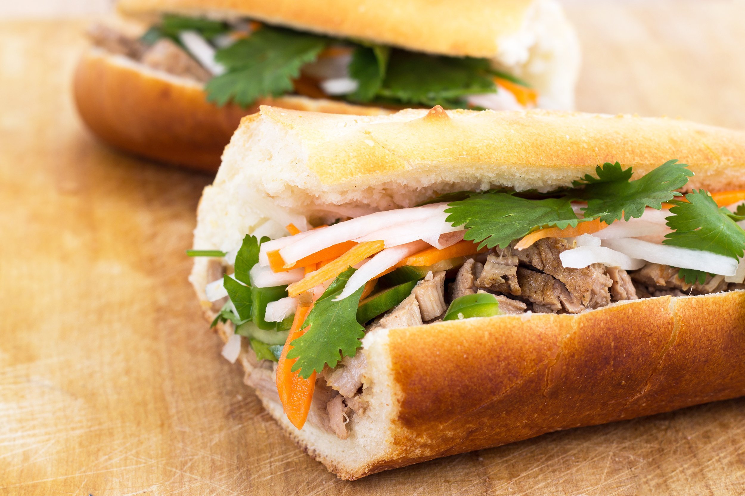 banh mi vietnamese pork sandwich