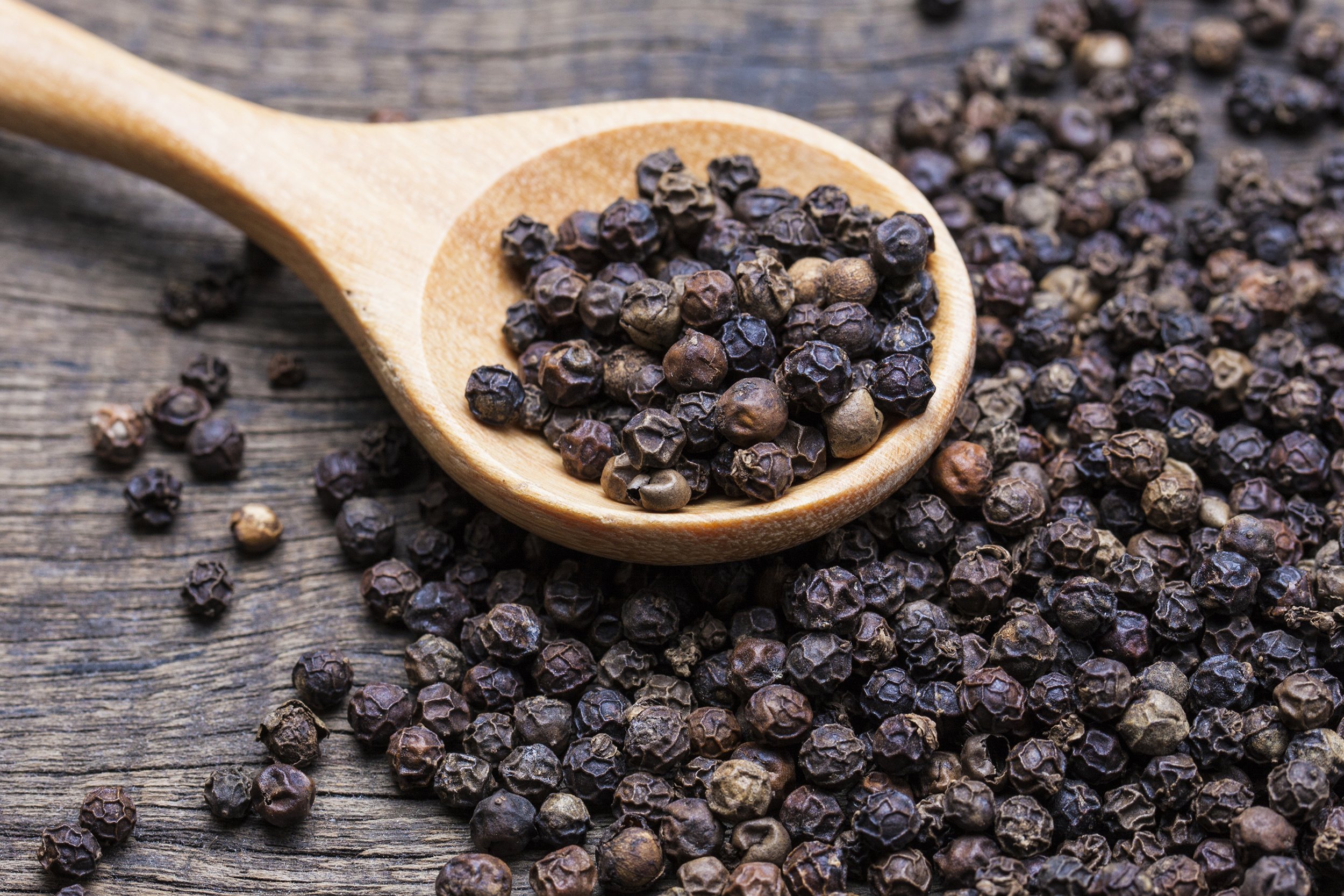 milled black pepper
