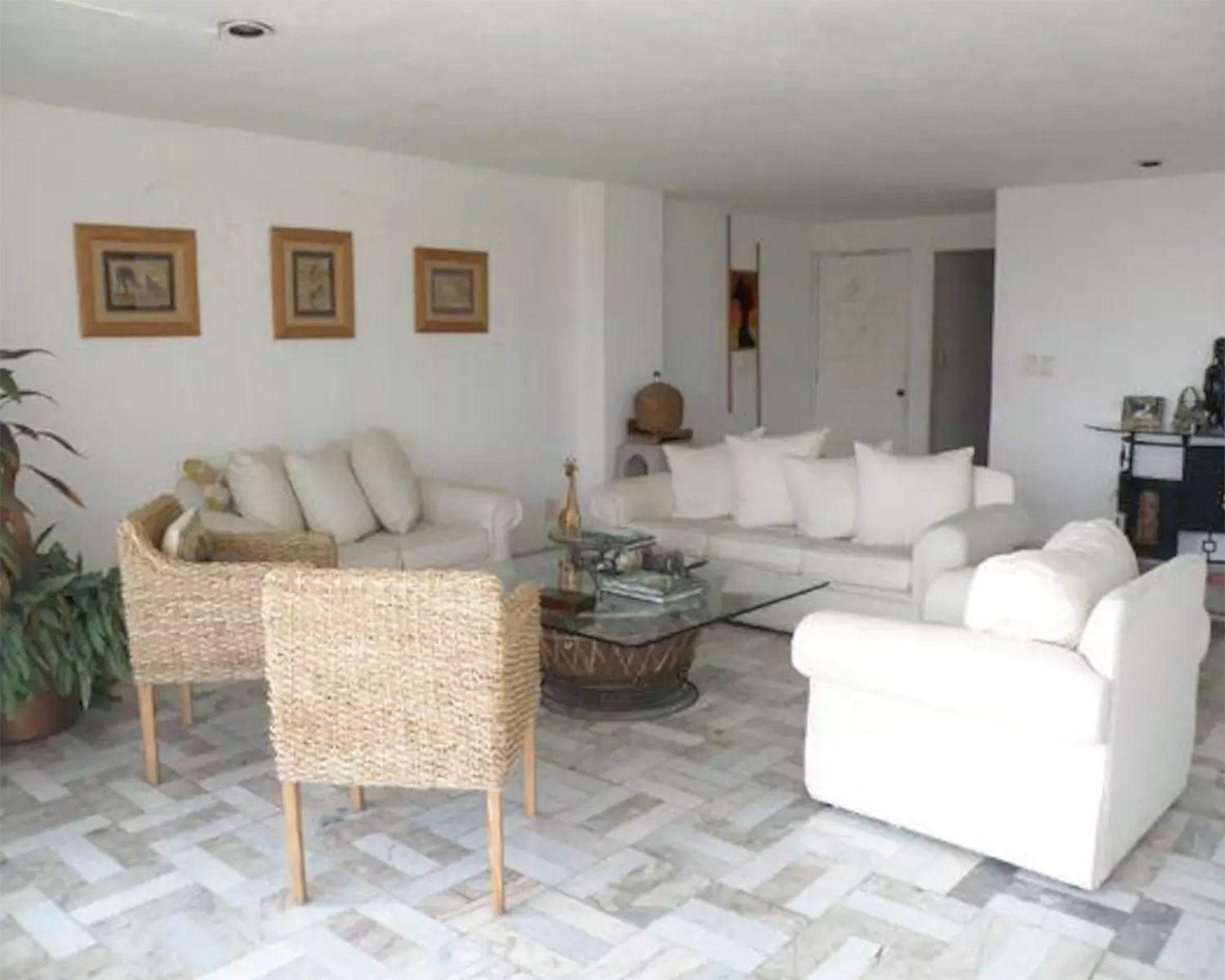 Apartment in Acapulco, Mexico