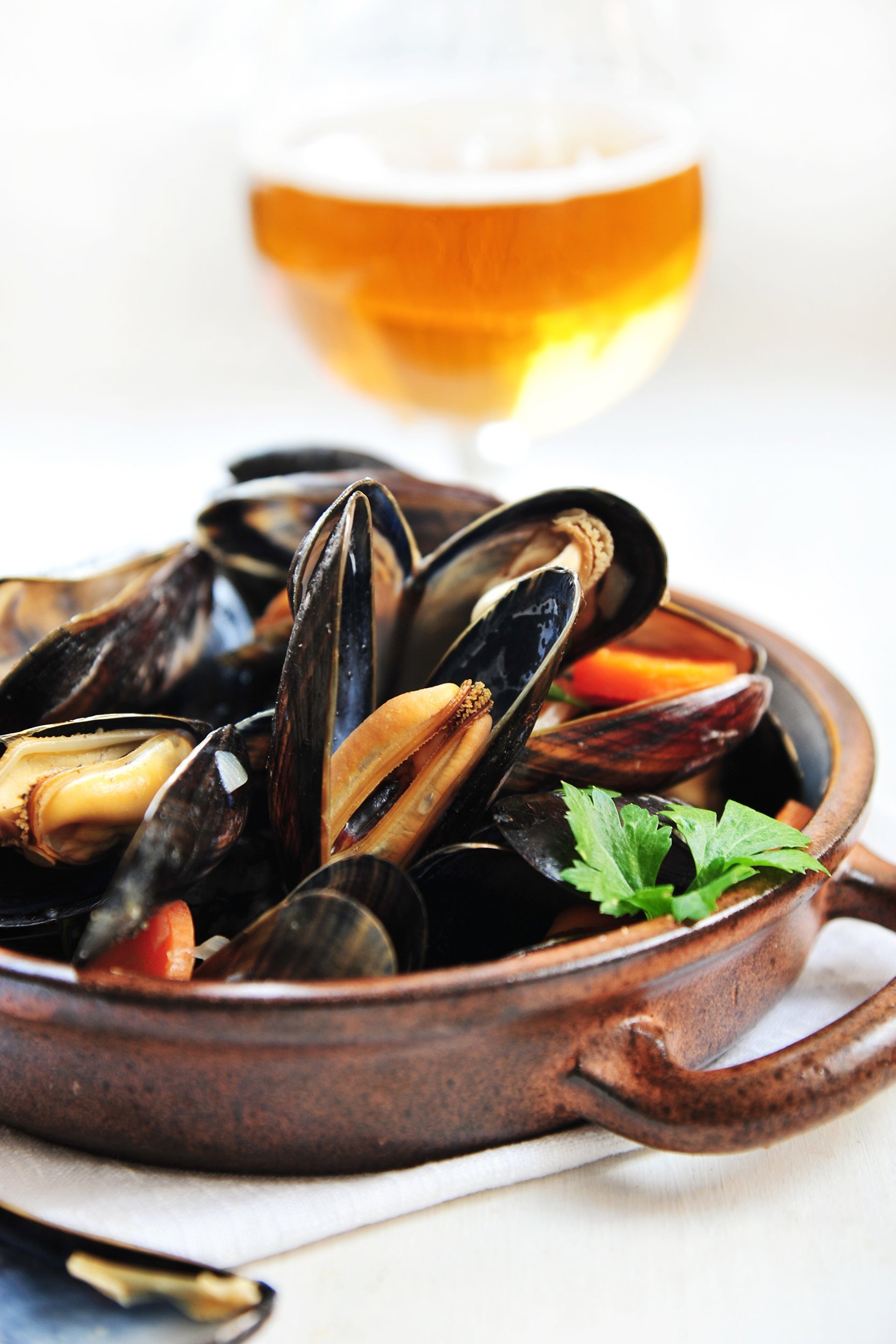 steamed mussels and beer