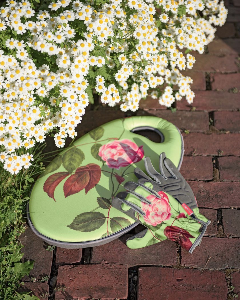 Rose Print Garden Glove and Kneeling Pad Set