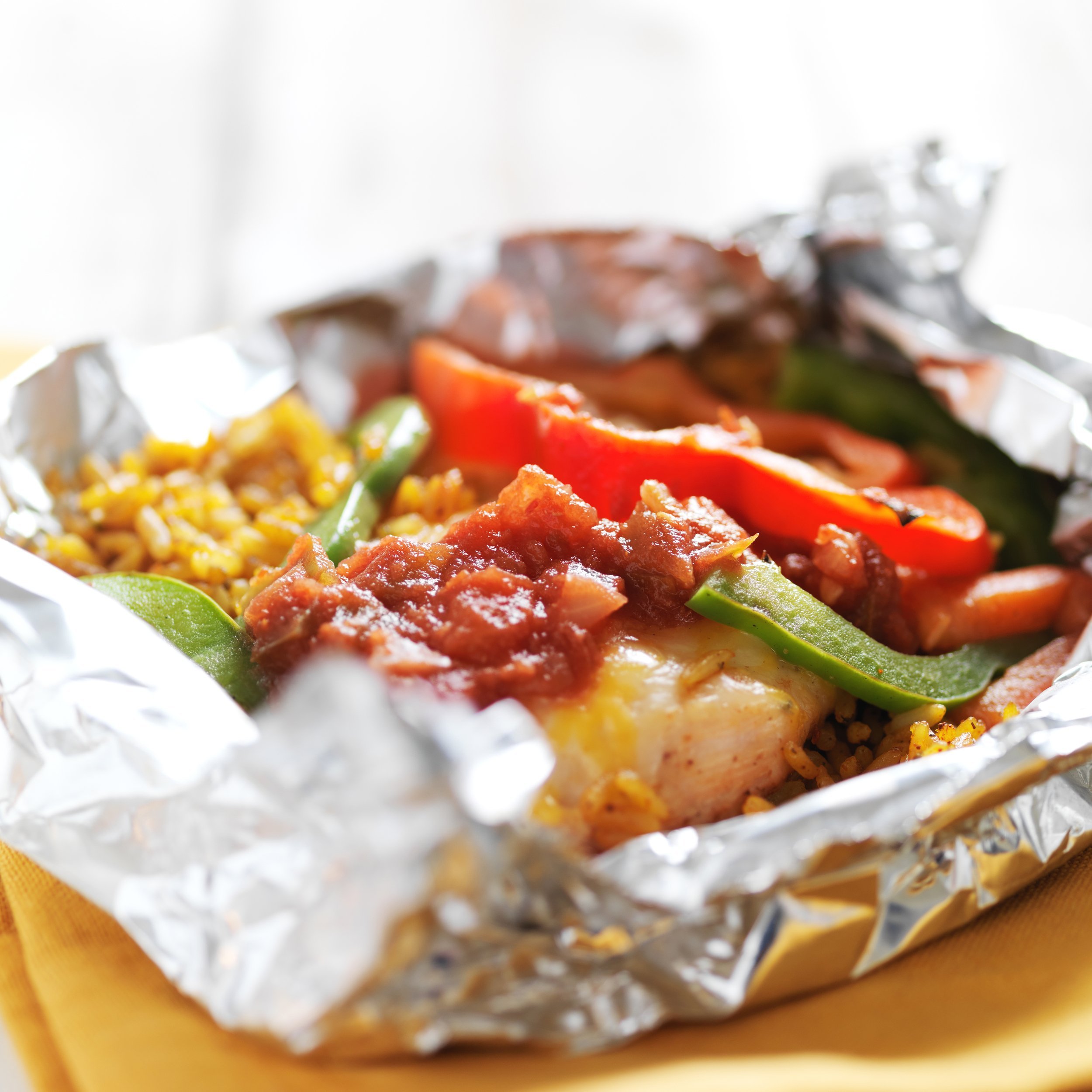 Baked chicken fajitas with Spanish rice in foil packet