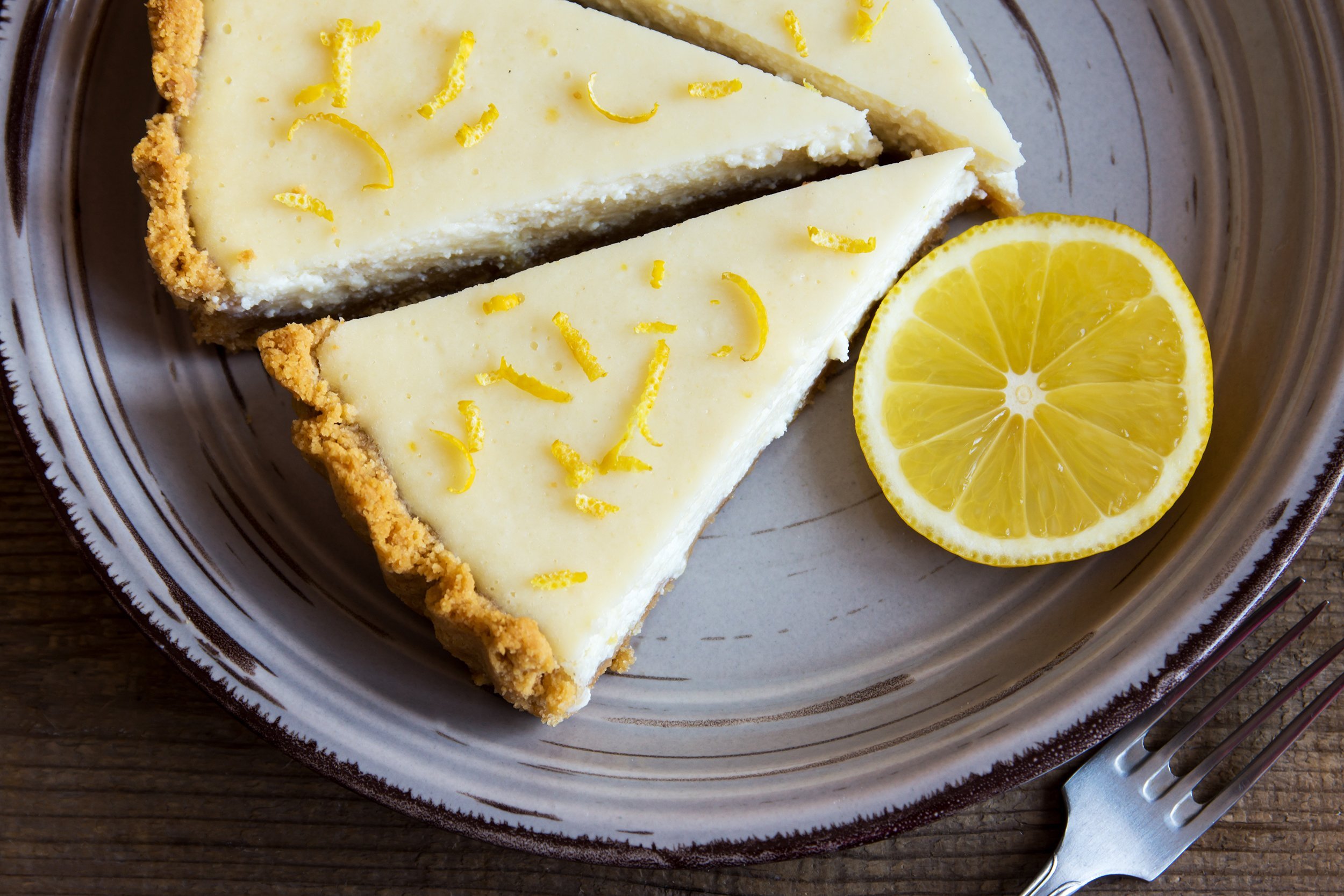 Lemon Cheesecake Pie
