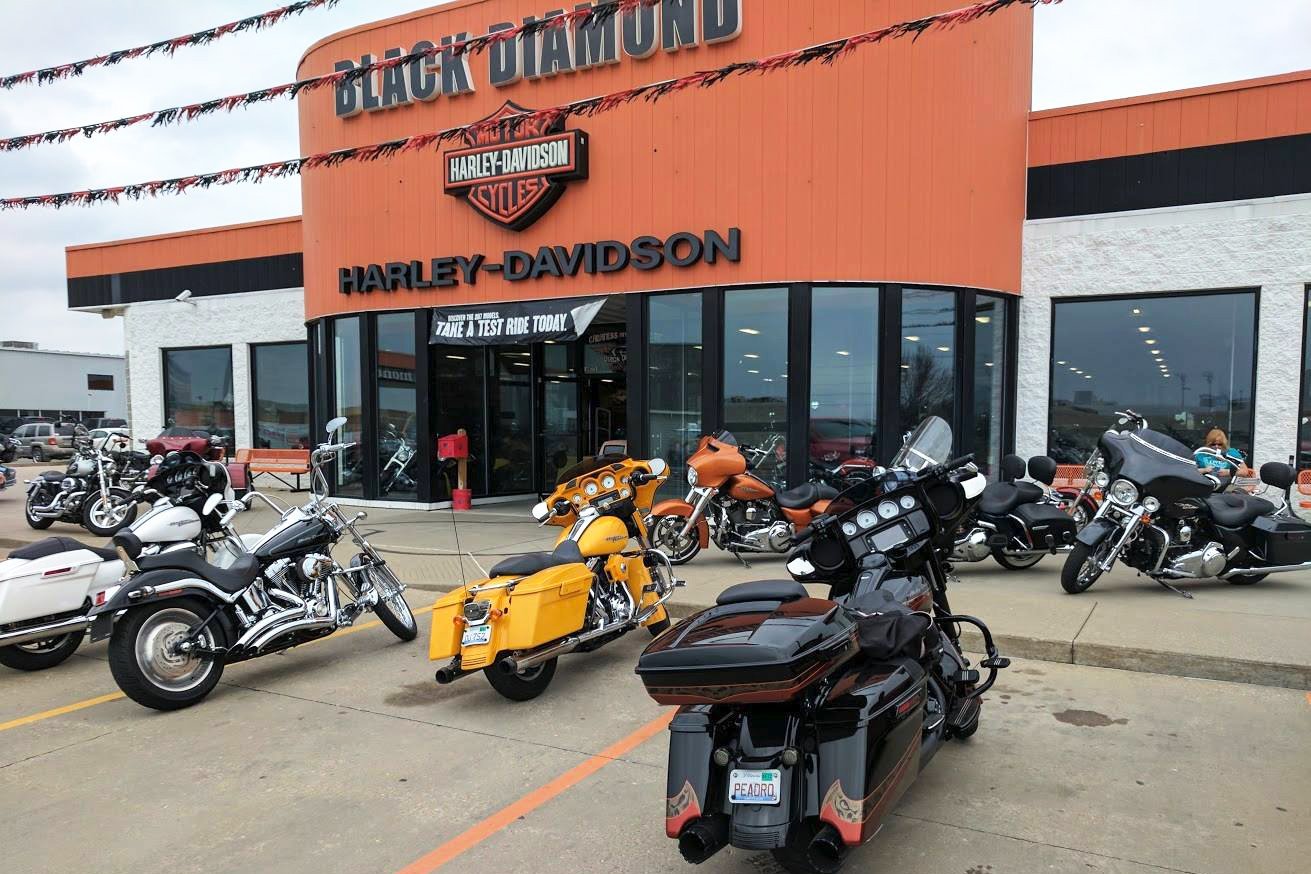 Black-Diamond Harley-Davidson in Marion, Illinois