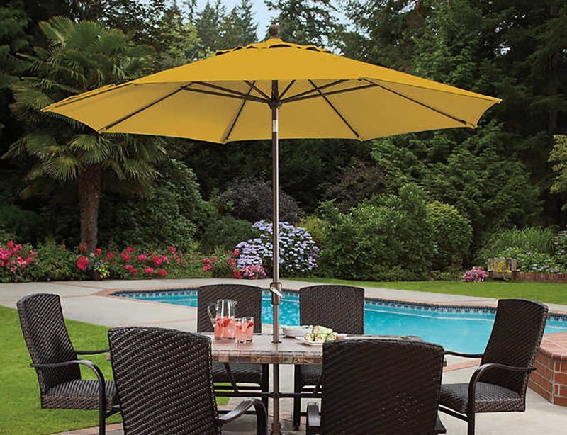 10' Market outdoor umbrella