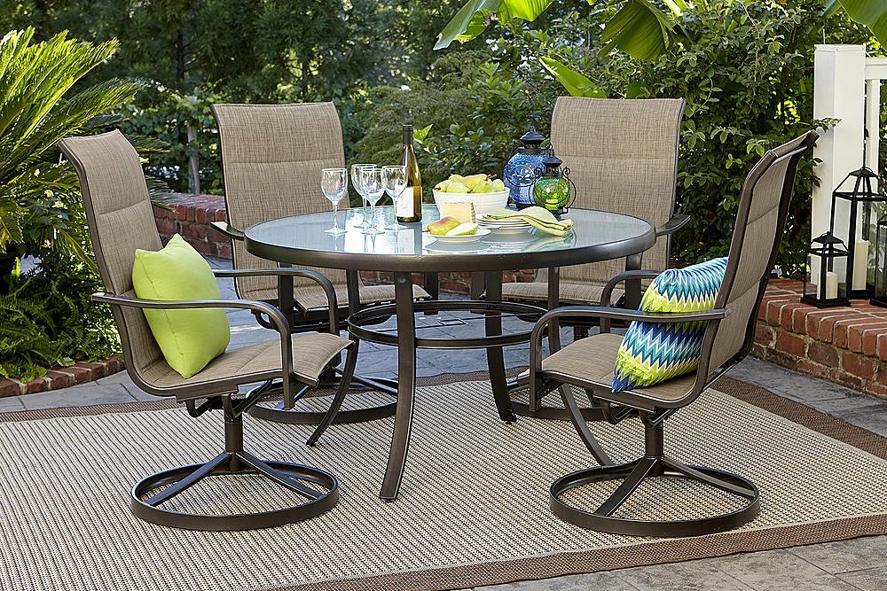 Garden Oasis Miranda patio dining set