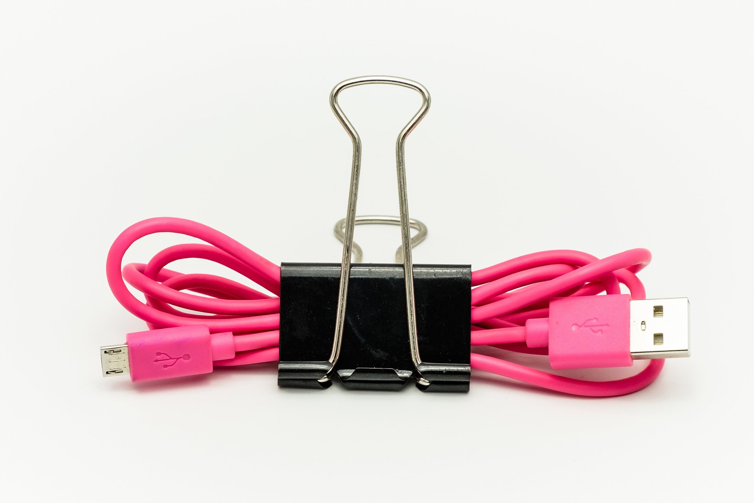 binder clip on usb cord